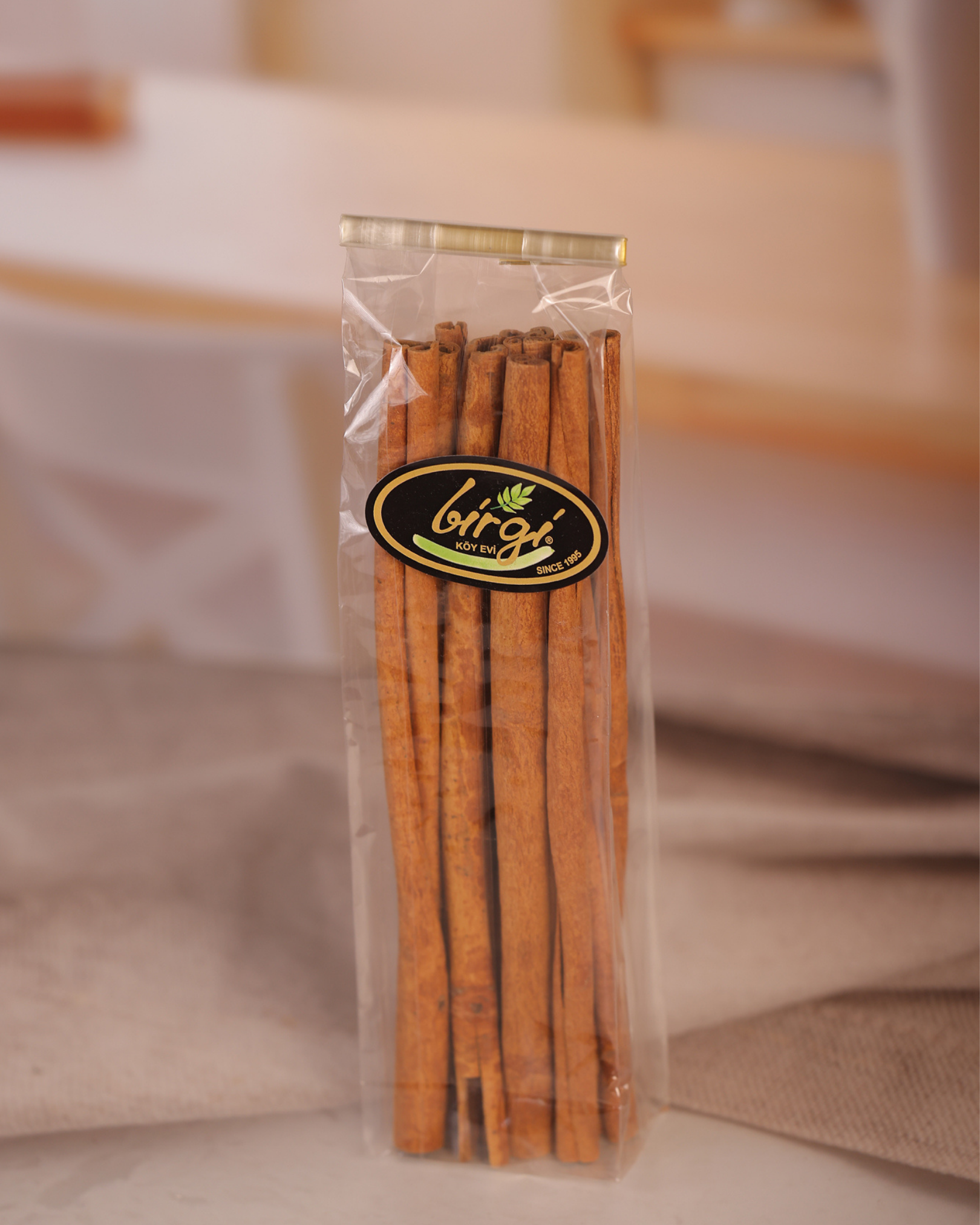 Birgi Köy EviBAHARATLARBirgi Köy Evi Ekstra Uzun Kabuk Tarçın (30 cm - 200 gr)