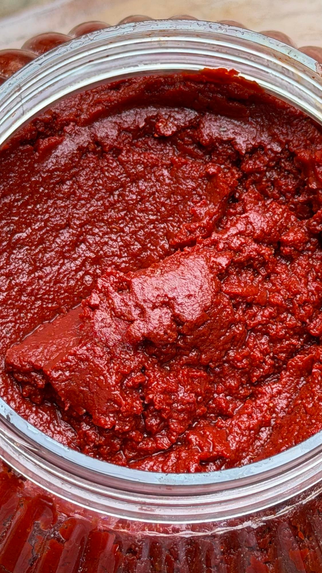 Birgi Köy Evi Cam Kavanozda 1 KG Biber Salçası