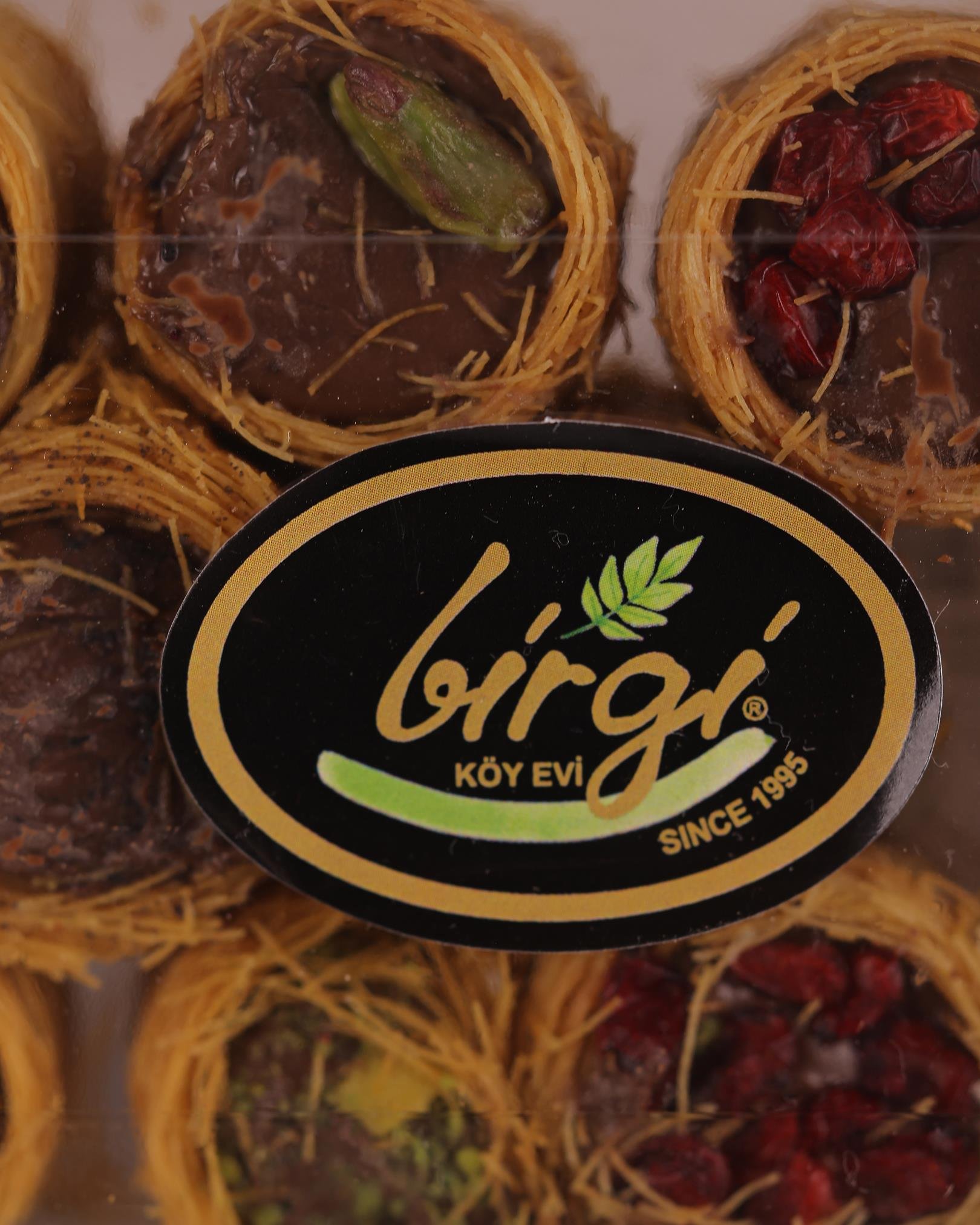 Birgi Köy EviHEDİYELİKLERÇikolatalı Çıtır Kadayıf 160 gr – Özel Seri | Birgi Köy Evi