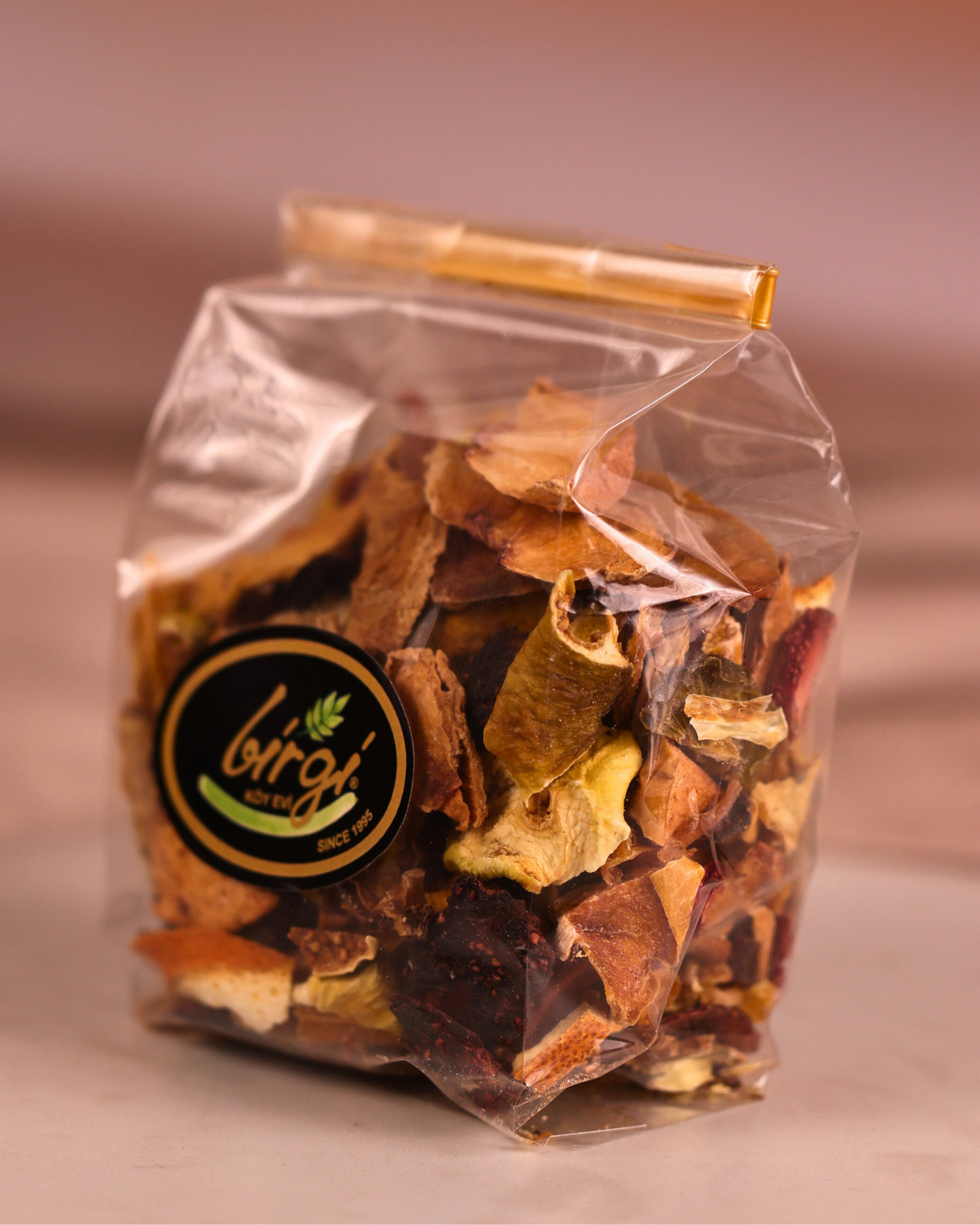 Karışık Meyve Çayı 100 gr | Doğal Kurutulmuş Meyve Çayı - Birgi Köy EviBirgi Köy EviÜRÜNLERİMİZKarışık Meyve Çayı – 100 gr | Doğal Kurutulmuş Meyve Parçalarıyla Lezzetli Bitki Çayı