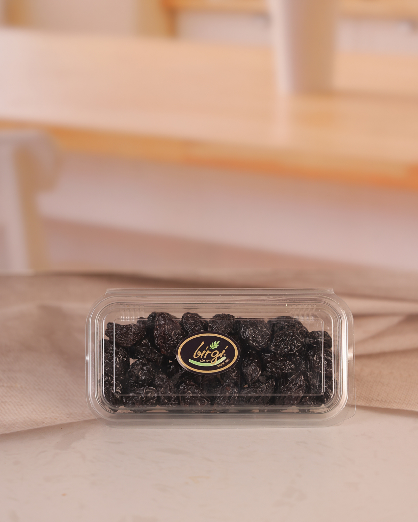 Birgi Köy EviKURUTULMUŞ MEYVELERBirgi Köy Evi Doğal Mürdüm Eriği Kurusu (300 gr)