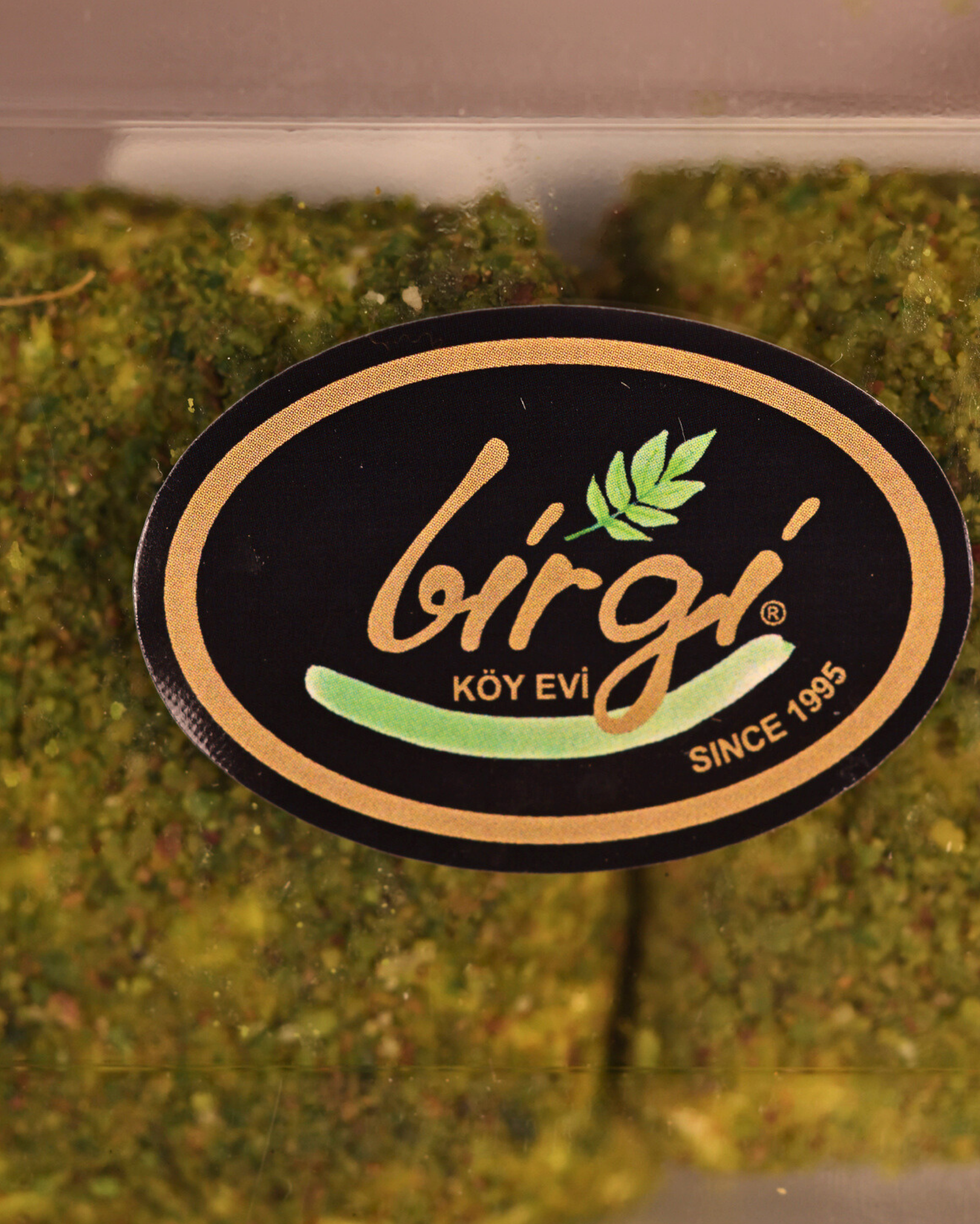 Birgi Köy EviLOKUMLARBirgi Köy Evi Antep Fıstıklı Birgi Bombası Lokum (160 gr)