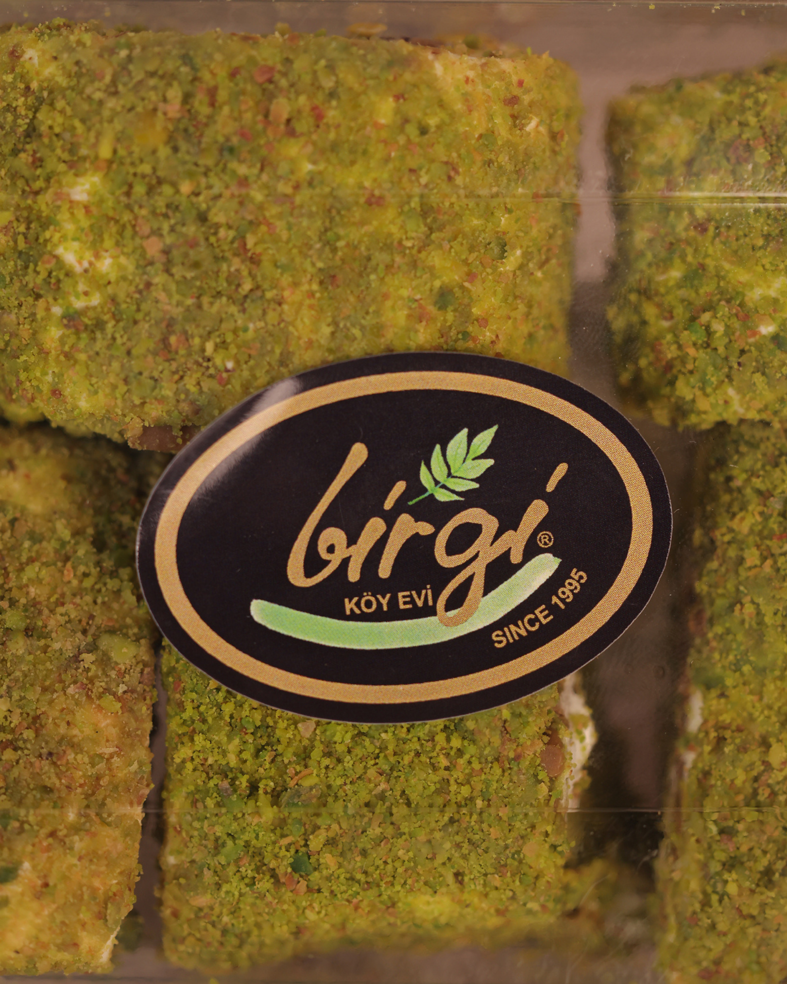 Birgi Köy EviLOKUMLARBirgi Köy Evi Dubai Çikolatalı Bohça Lokum (200 gr)