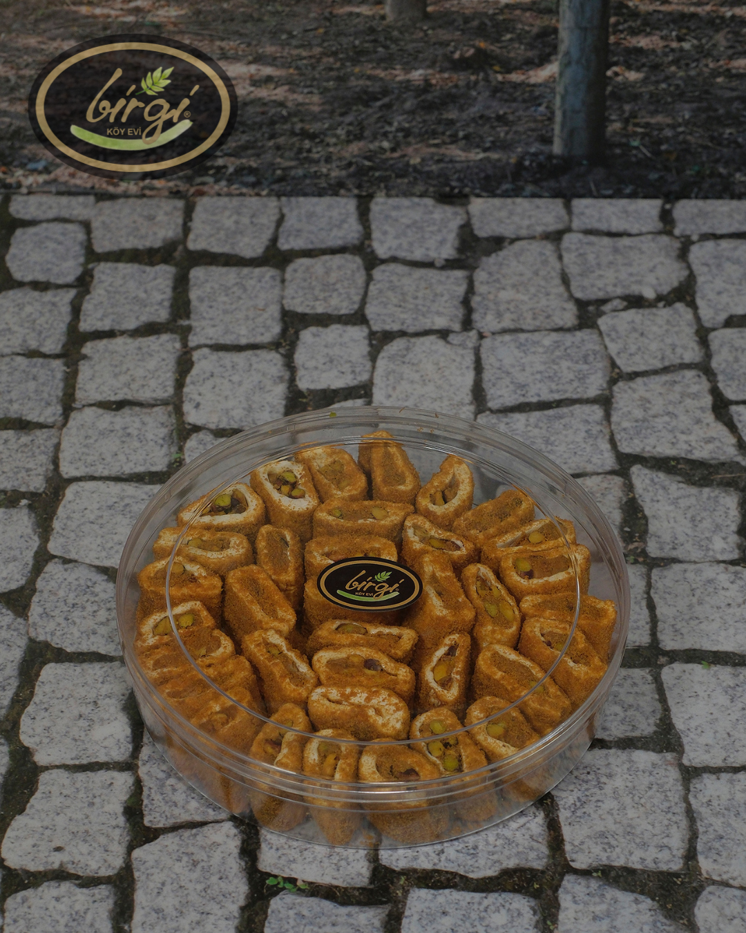 Lotus Bisküvili Antep Fıstıklı Bohça Lokum 1Kg