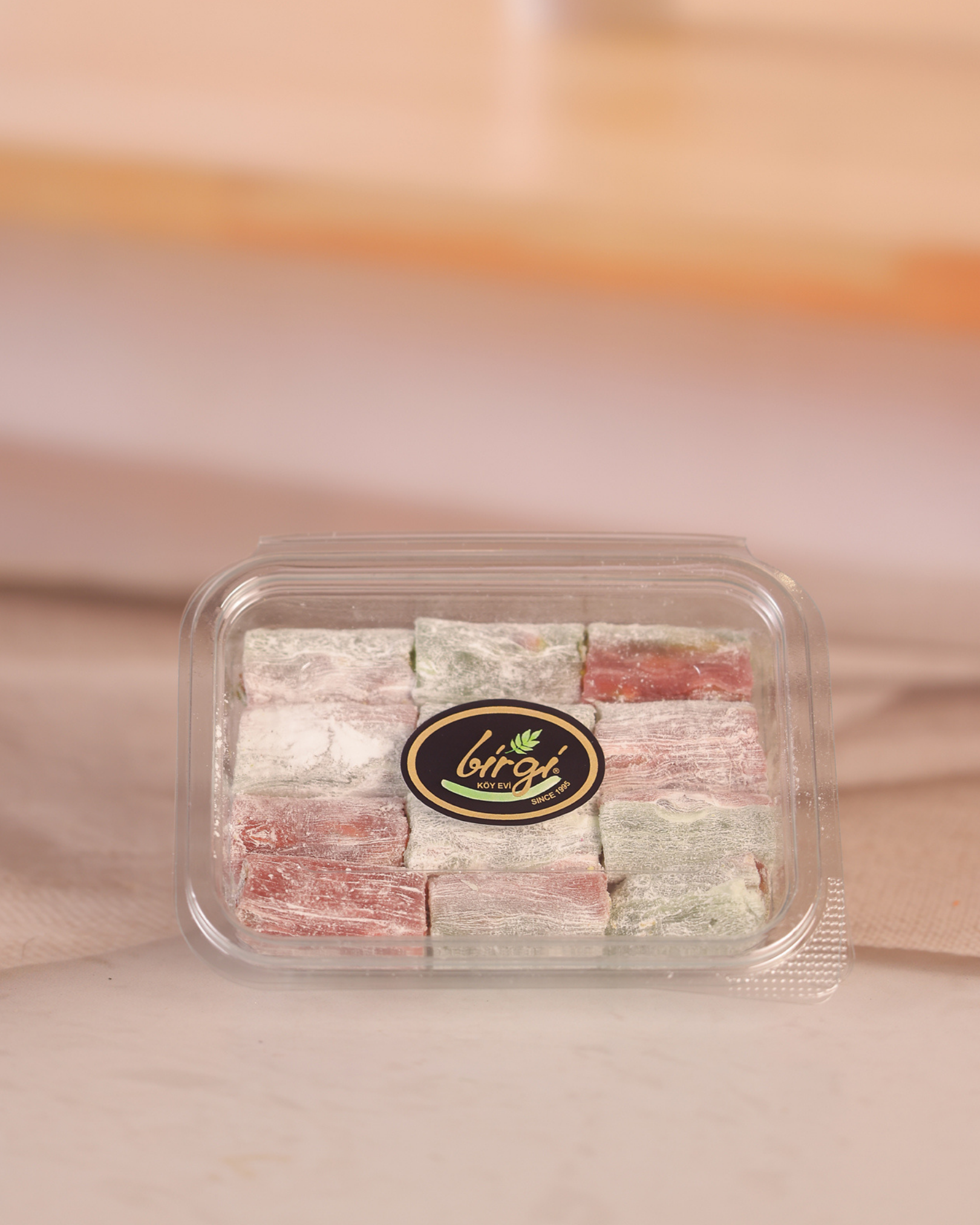 Narlı Karpuzlu Antep Fıstıklı Parmak Lokum 200 gr | Birgi Köy EviBirgi Köy EviLOKUMLARBirgi Köy Evi Narlı ve Karpuzlu Antep Fıstıklı Parmak Lokum (200 gr)
