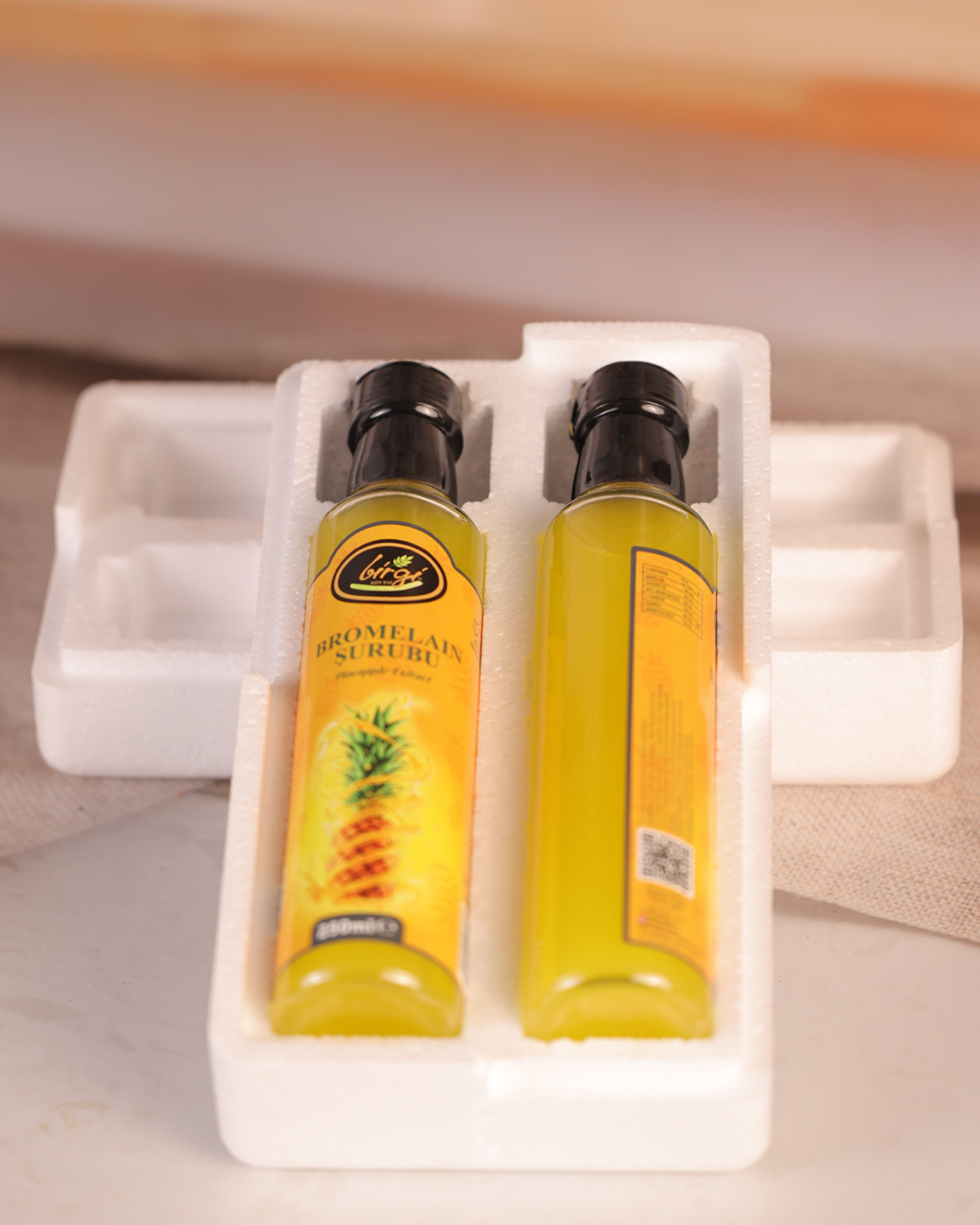 Birgi Köy EviÖZLERBirgi Köy Evi Bromelain Şurubu (250 ml) - 4 Al 3 Öde Fırsat Paketi