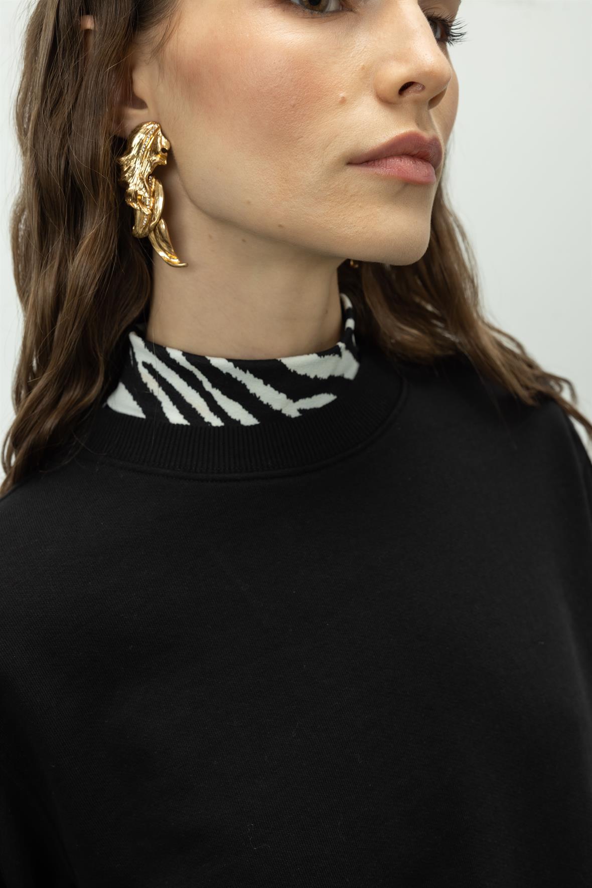 Bisiklet Yaka Basic Sweatshirt