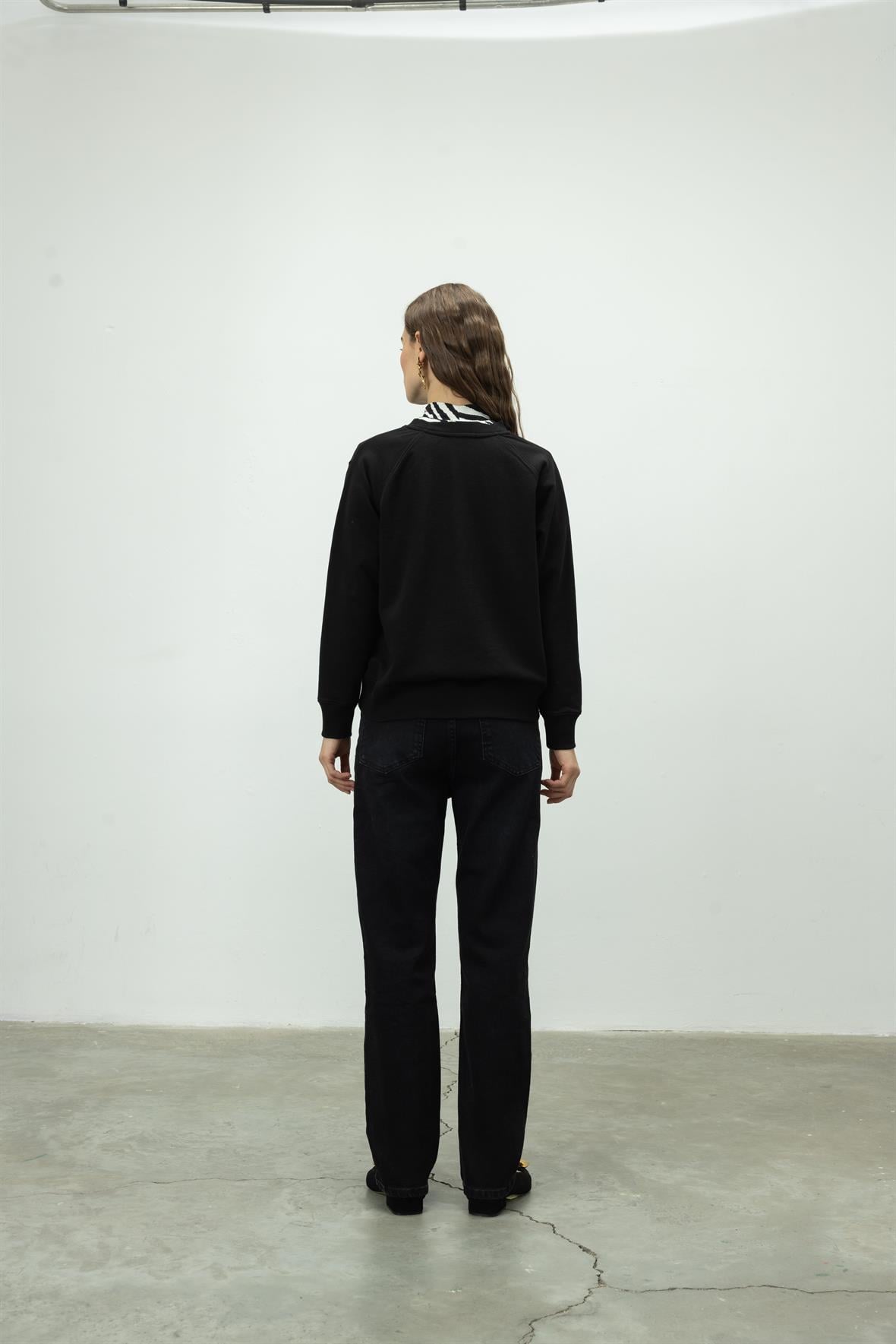 Bisiklet Yaka Basic Sweatshirt