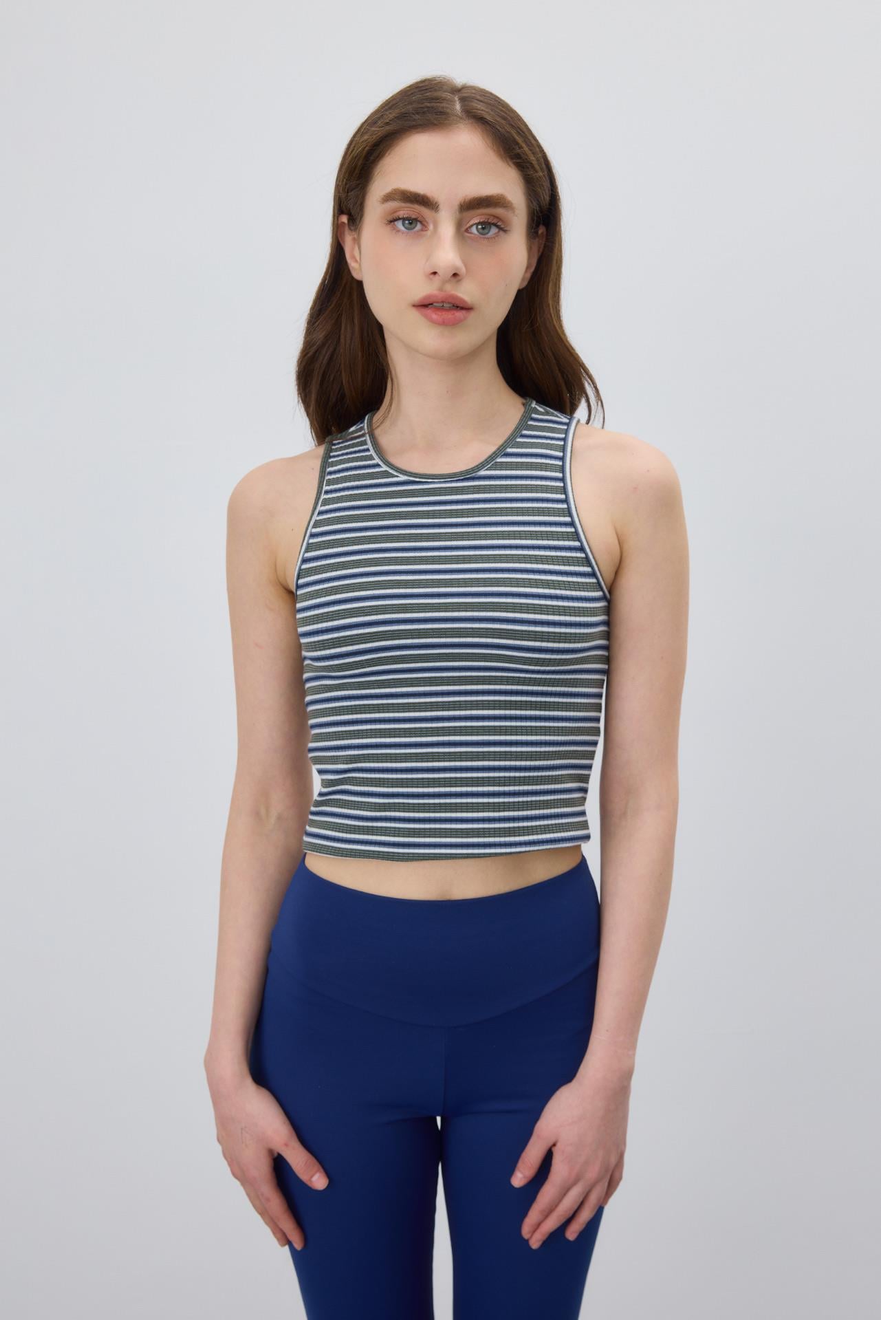 Kadın Bej Çizgili Crop Sıfır Kol T-Shirt