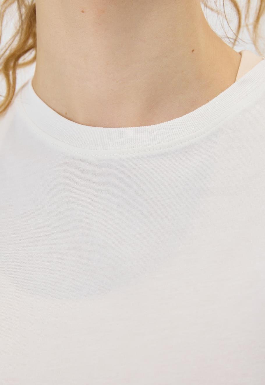 Kadın Ekru Renk Basic T-Shirt