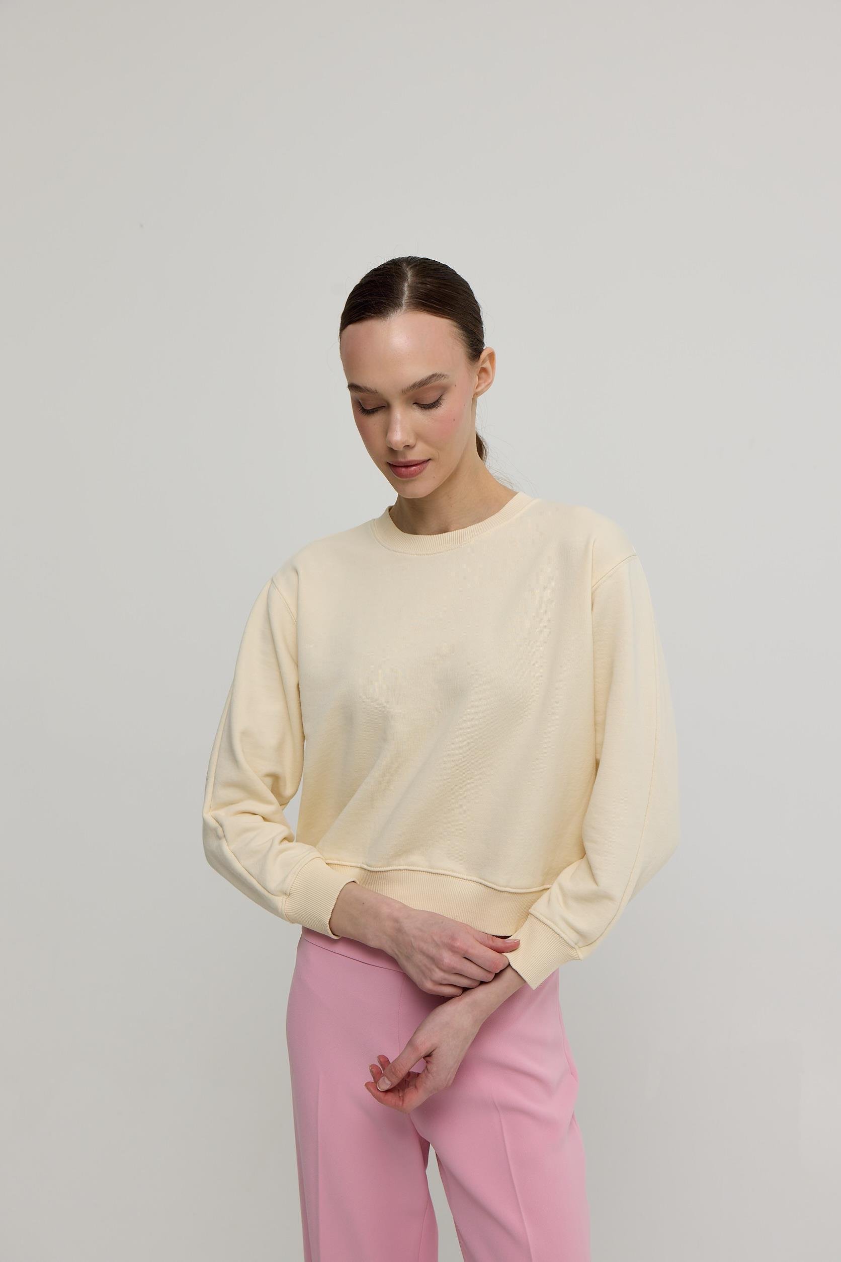 Kadın Vanilya Renk Basic Sweatshirt