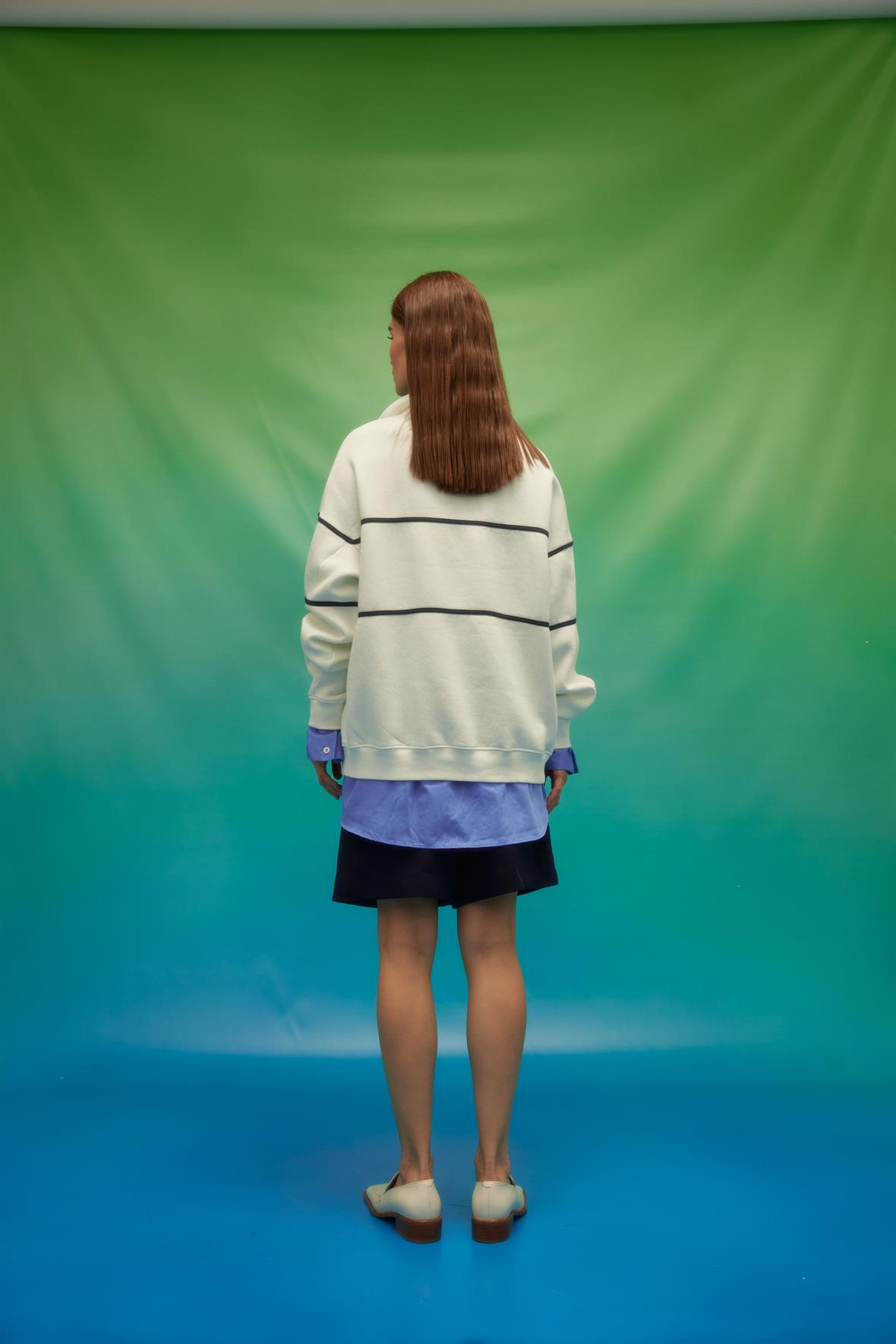 Şardonlu Yarım Fermuarlı Baskılı Sweatshirt