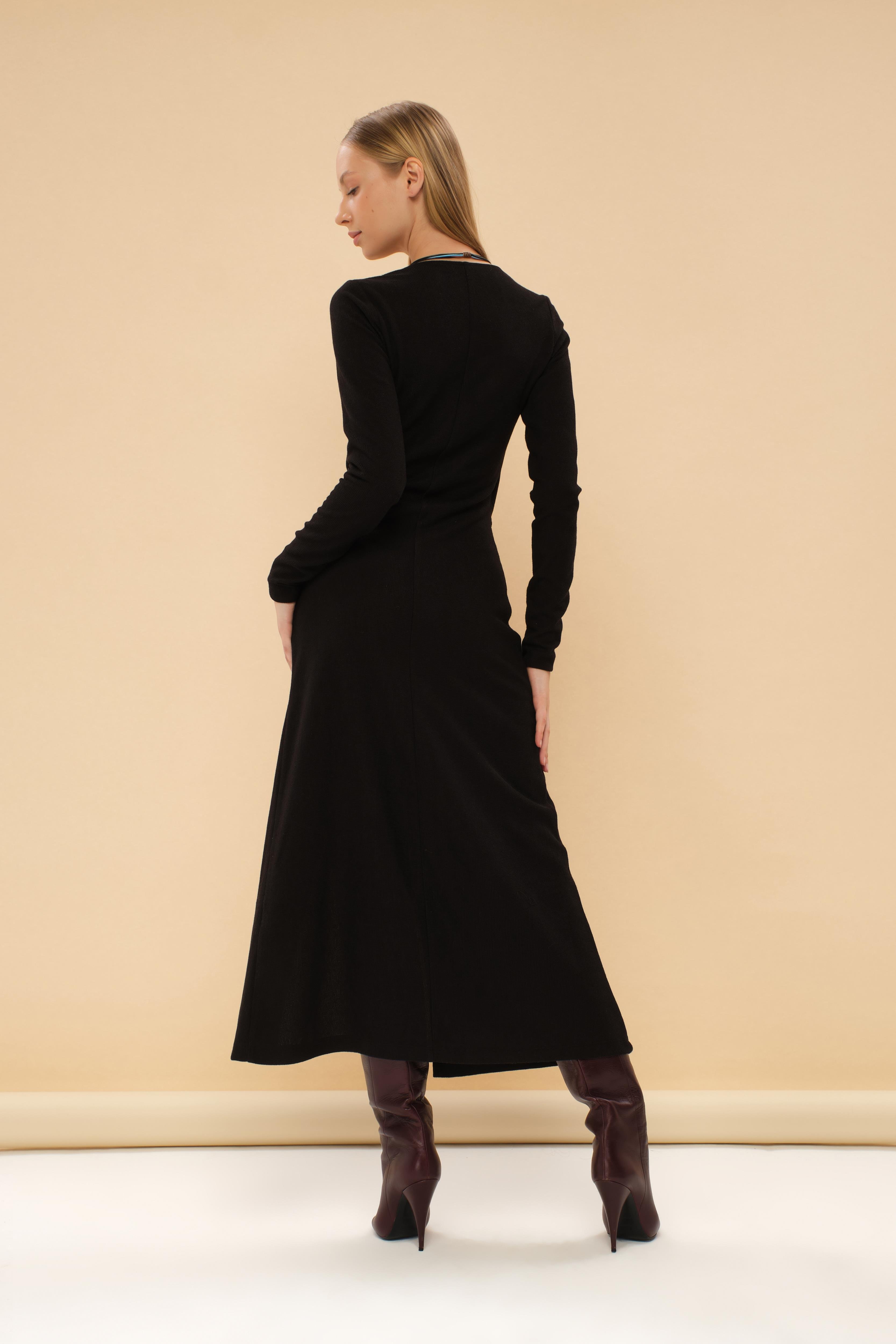 Anvelop Yaka Yırtmaçlı Pamuk Dokuma Elbise 