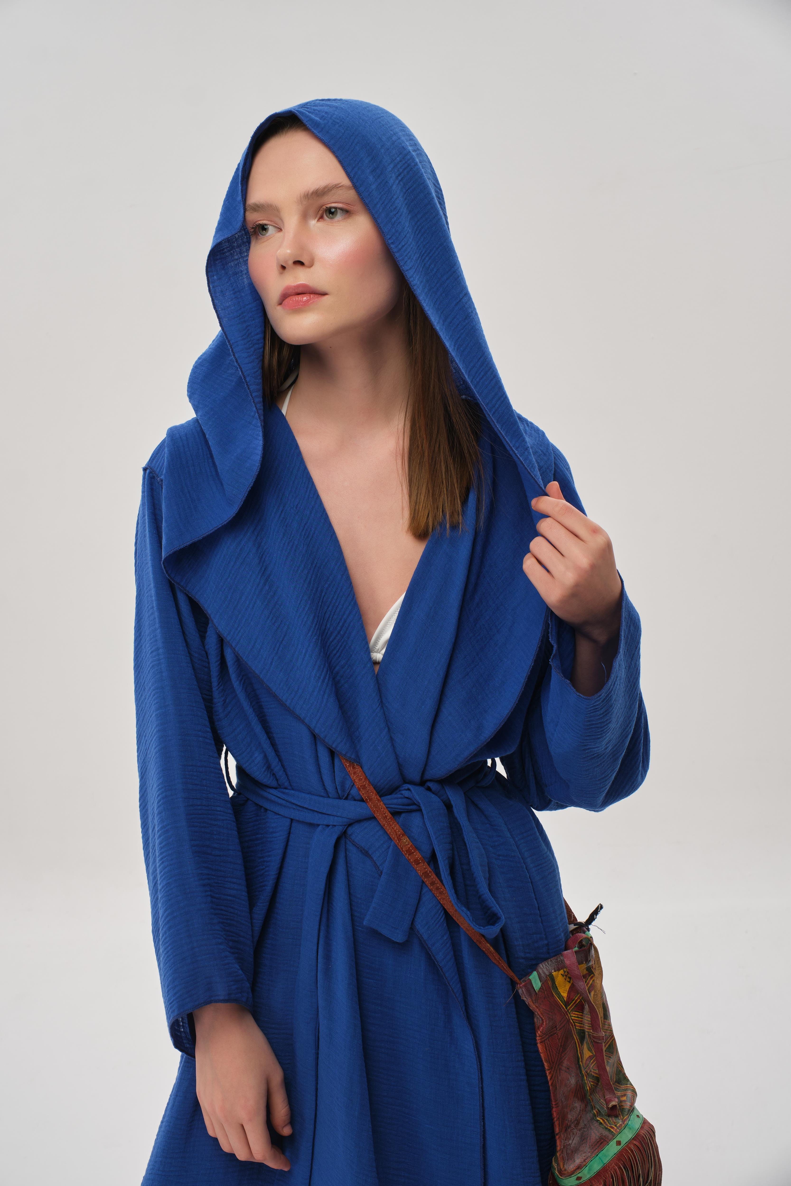 Iconic Design Kapüşonlu Kaftan 