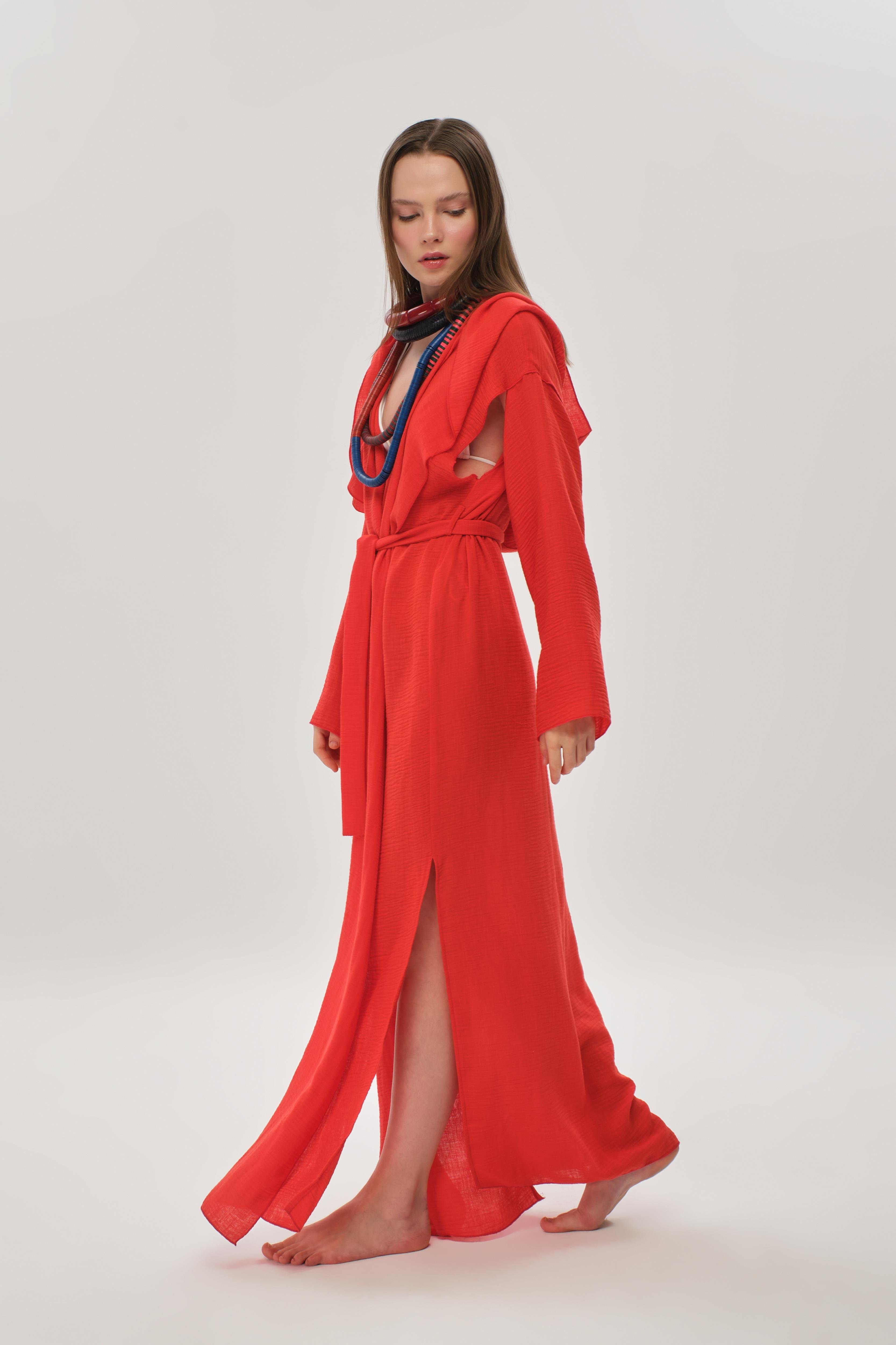 Iconic Design Kapüşonlu Kaftan 