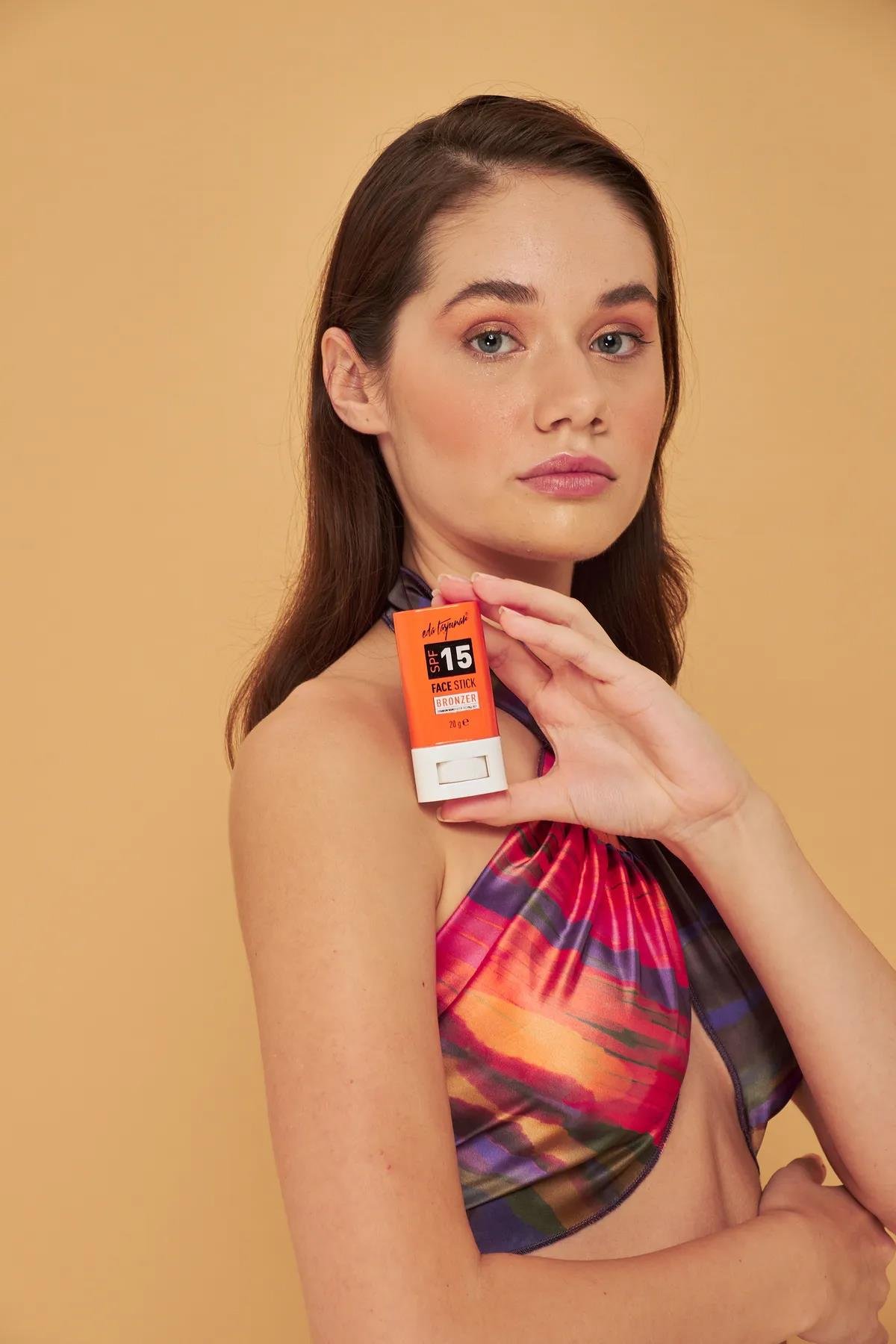 SPF 15 Yüz Bronzlaştırıcı Face Stick