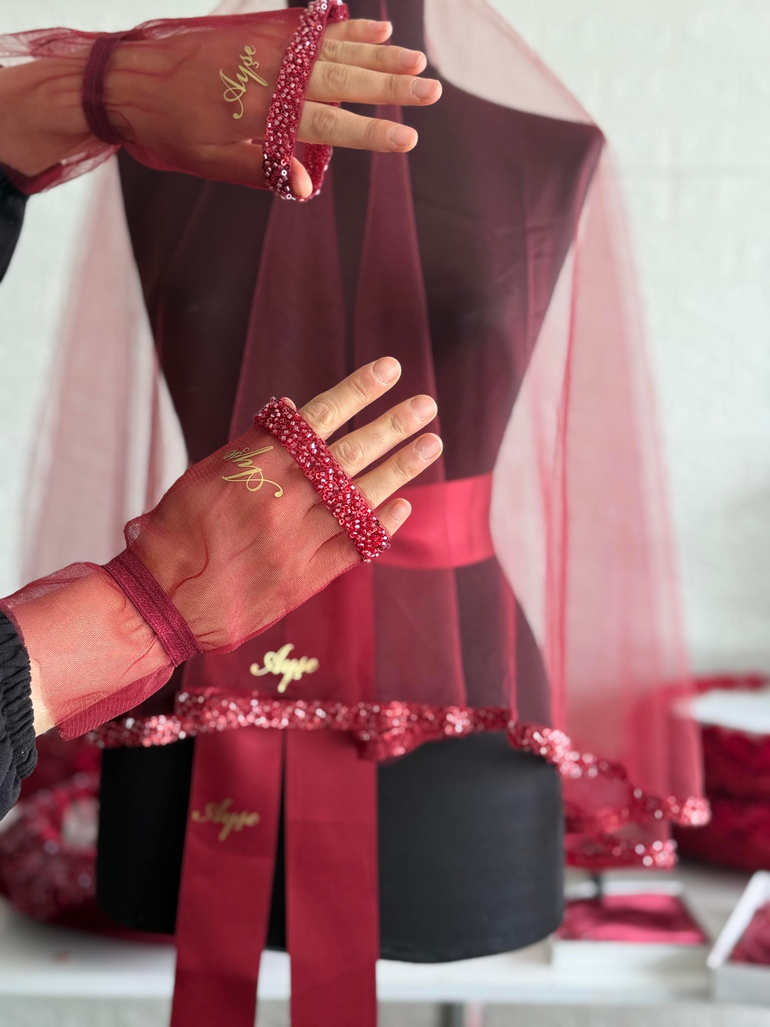 İSİMLİ ŞERİT DUVAK, KUŞAK, ELDİVEN