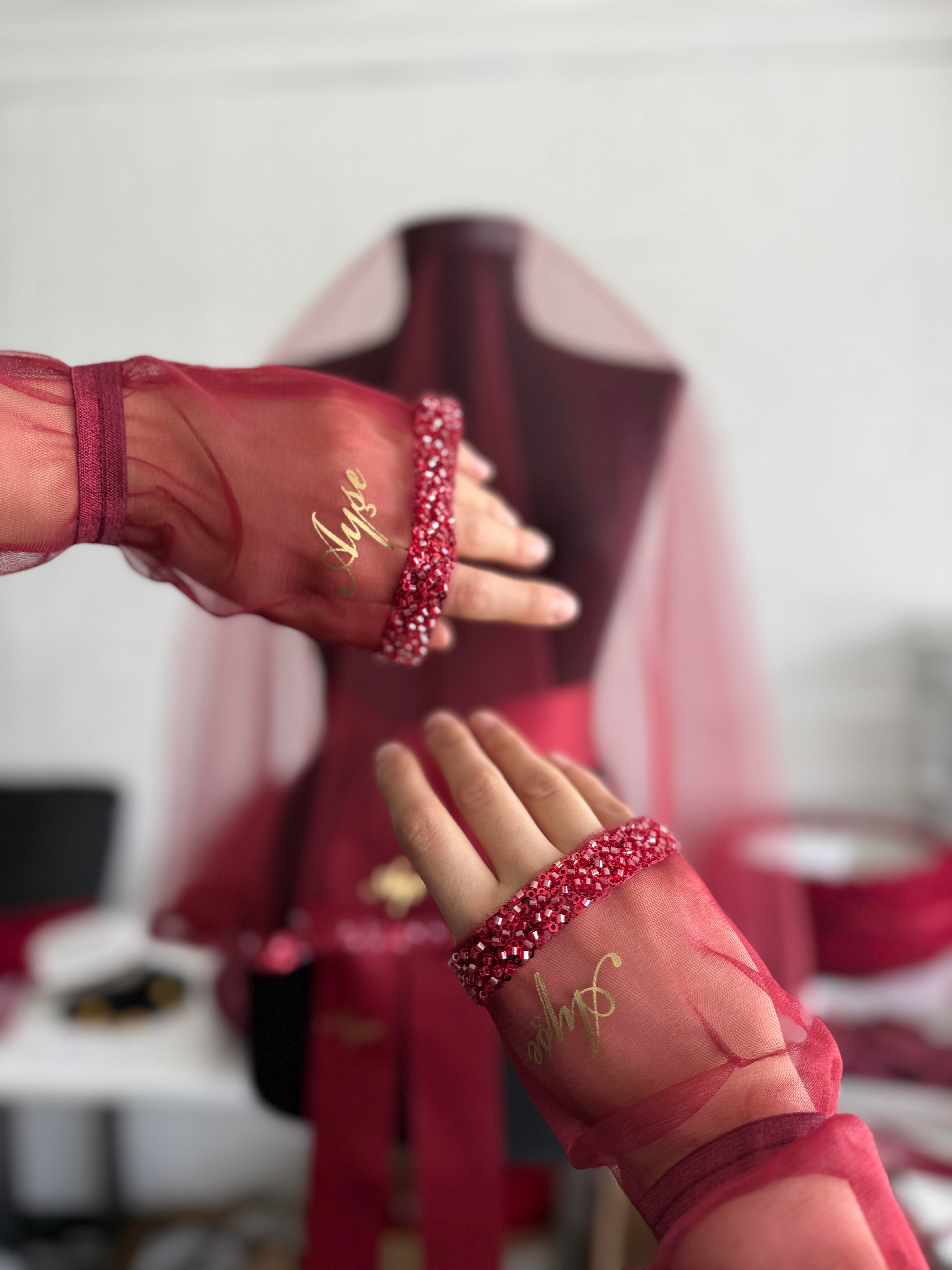 İSİMLİ ŞERİT DUVAK, KUŞAK, ELDİVEN