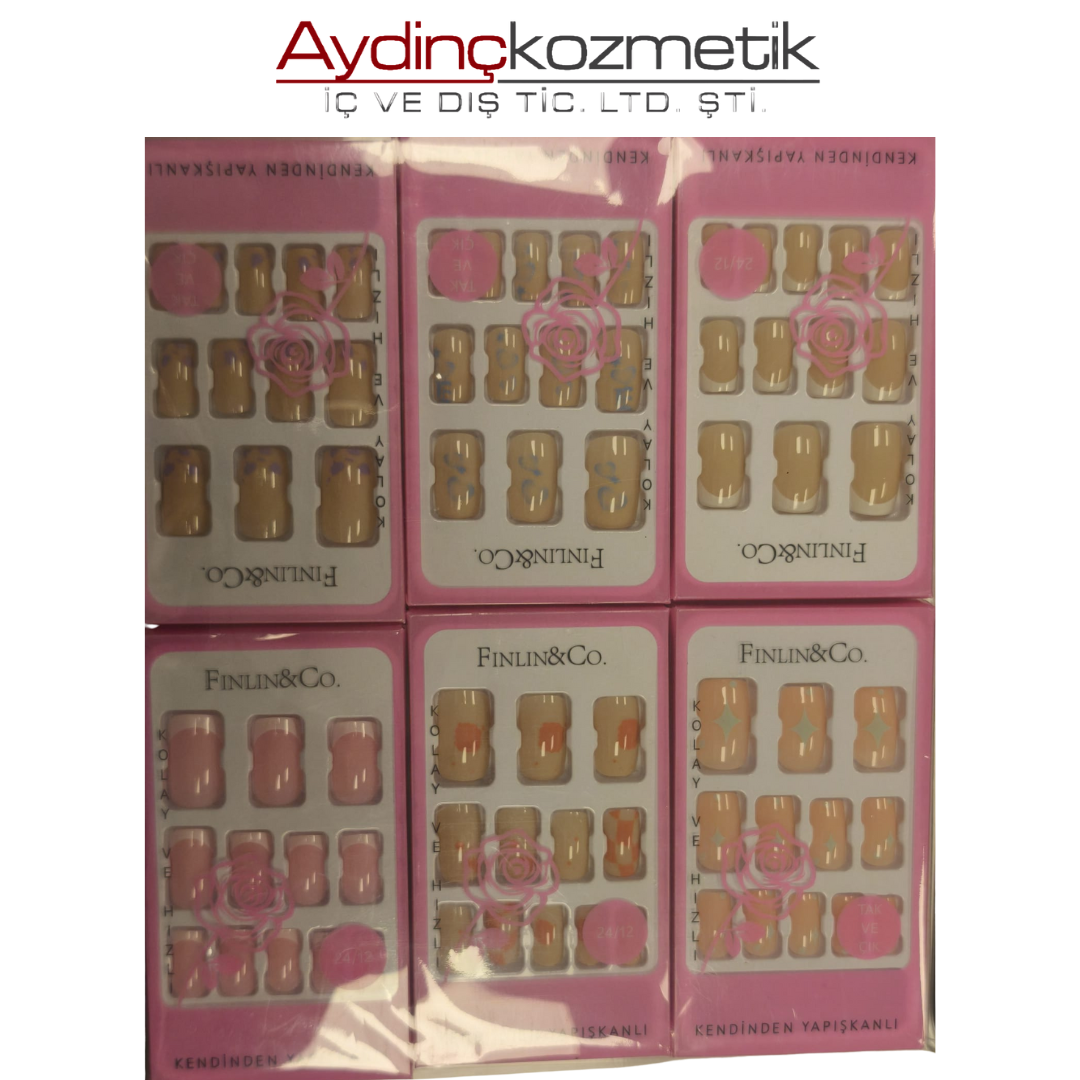İthal Aksesuar Renkli ve Desenli Kendinden Yapışkanlı Takma Tırnak