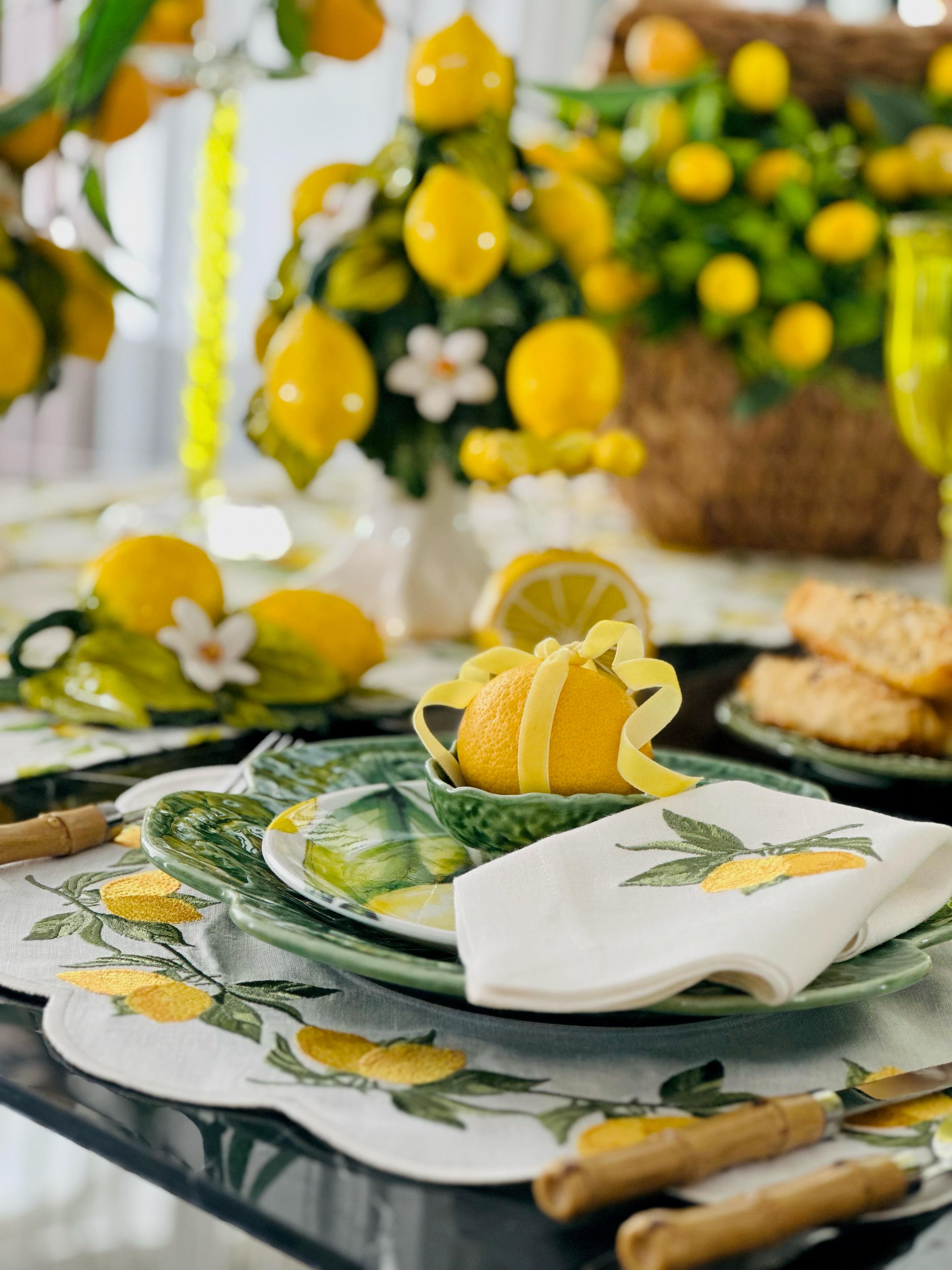 Lemon Branch Linen Dinner Napkin