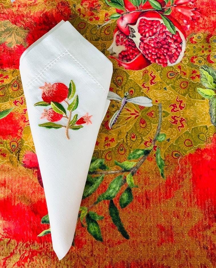 Pomagranate Dinner Napkin 