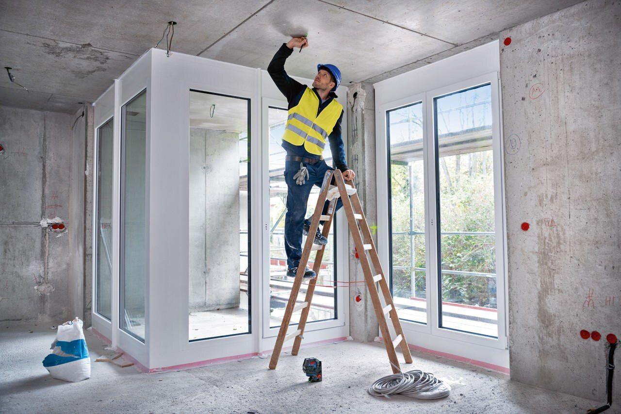 Bosch Professional GCL 2-50 G Lazer + RM10 Tutucu