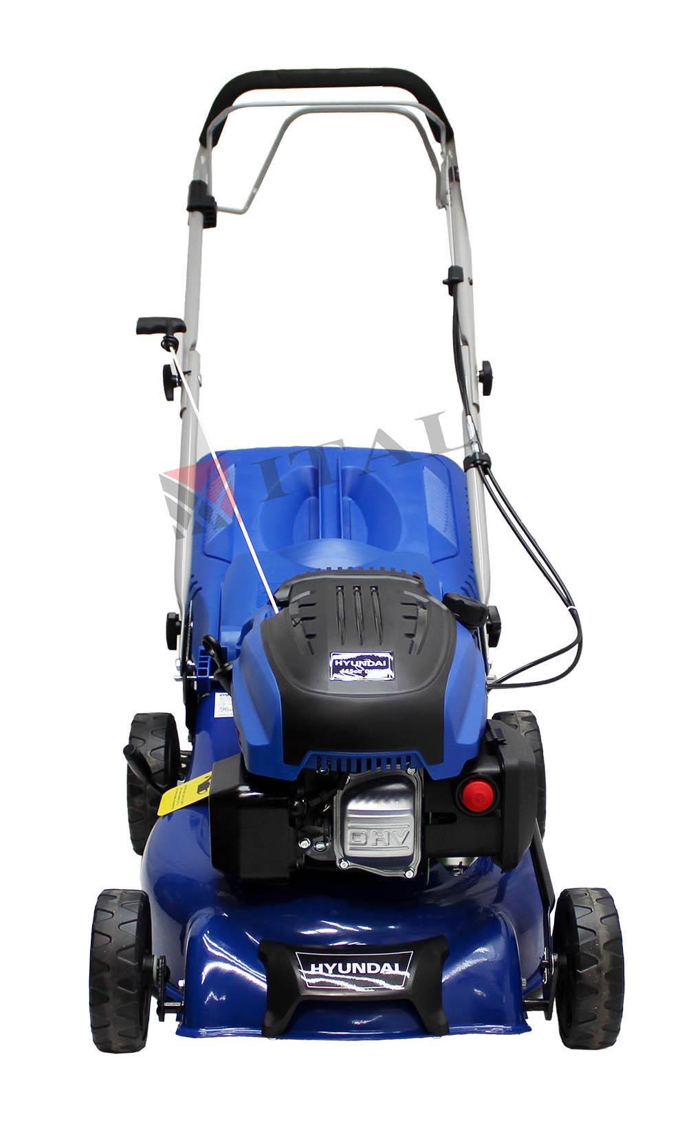 Hyundai HYM430SP Benzinli Şanzımanlı Çim Biçme Makinesi