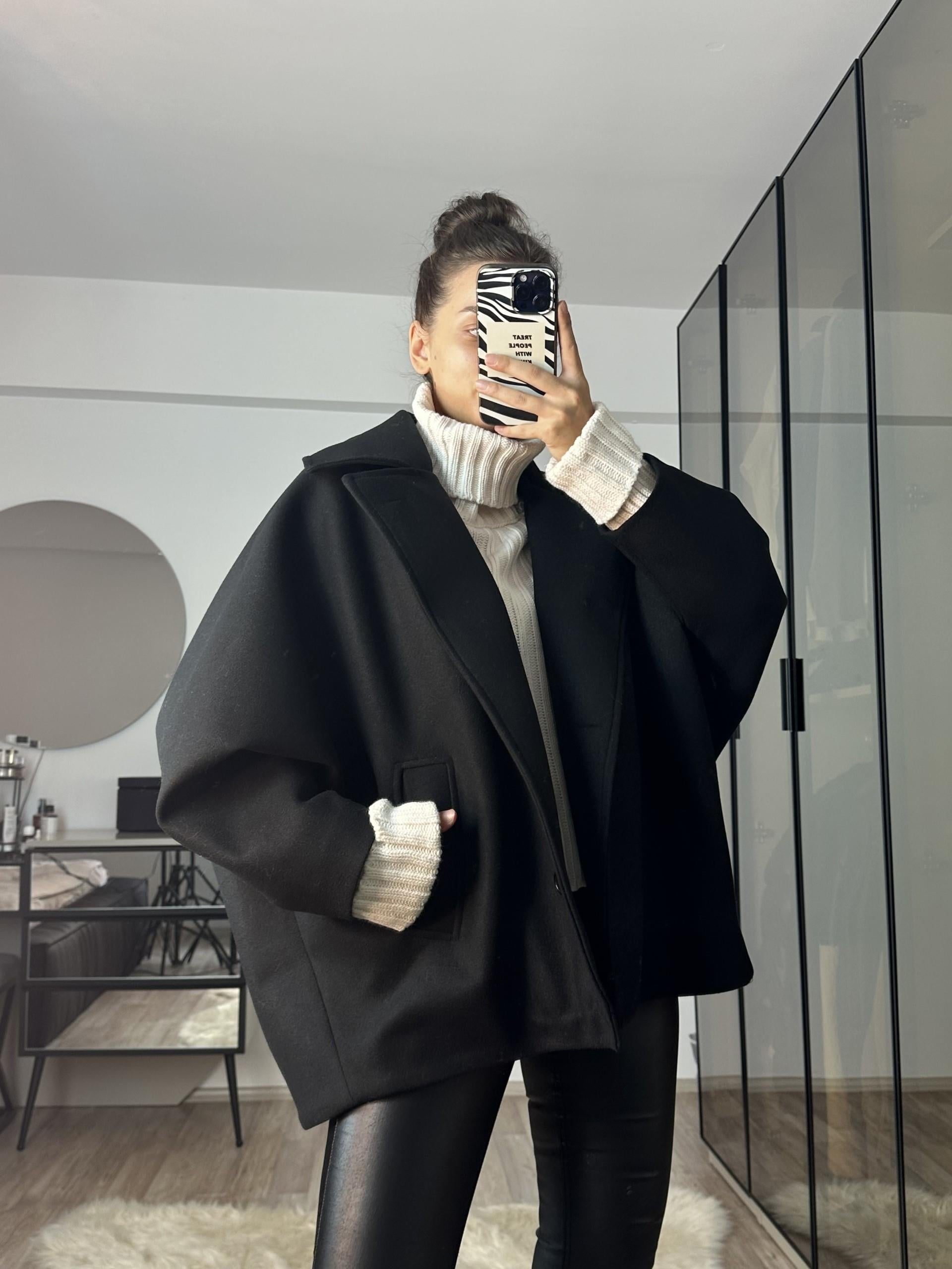 Annabel Siyah Oversize Kaşe Kaban