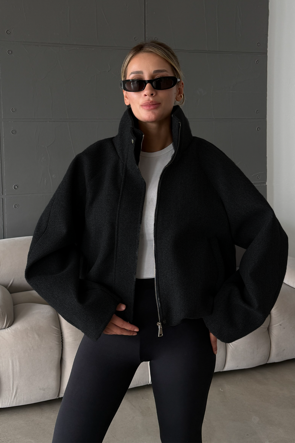 Lucie Siyah Dik Yaka Oversize Kaşe Kaban