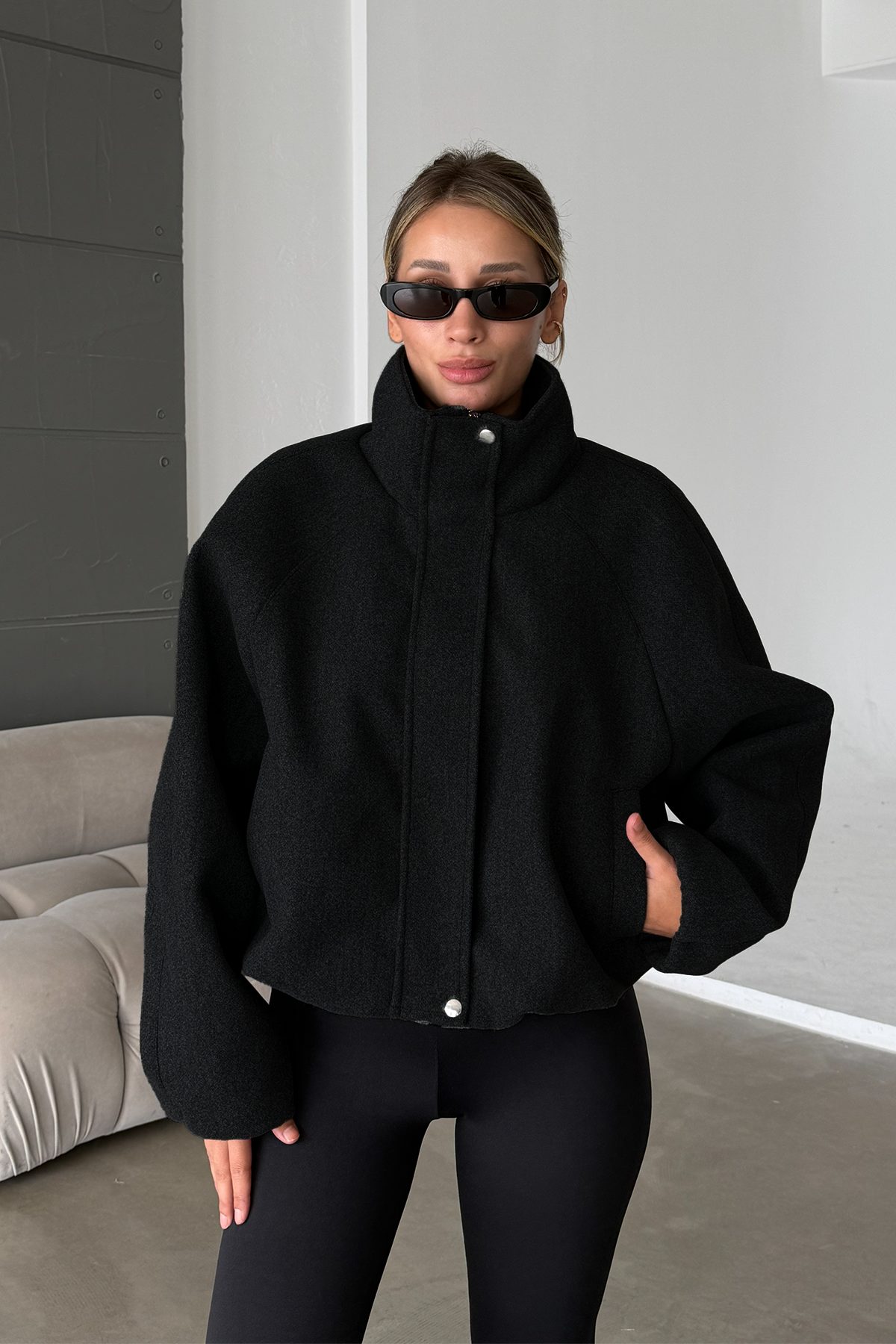 Lucie Siyah Dik Yaka Oversize Kaşe Kaban
