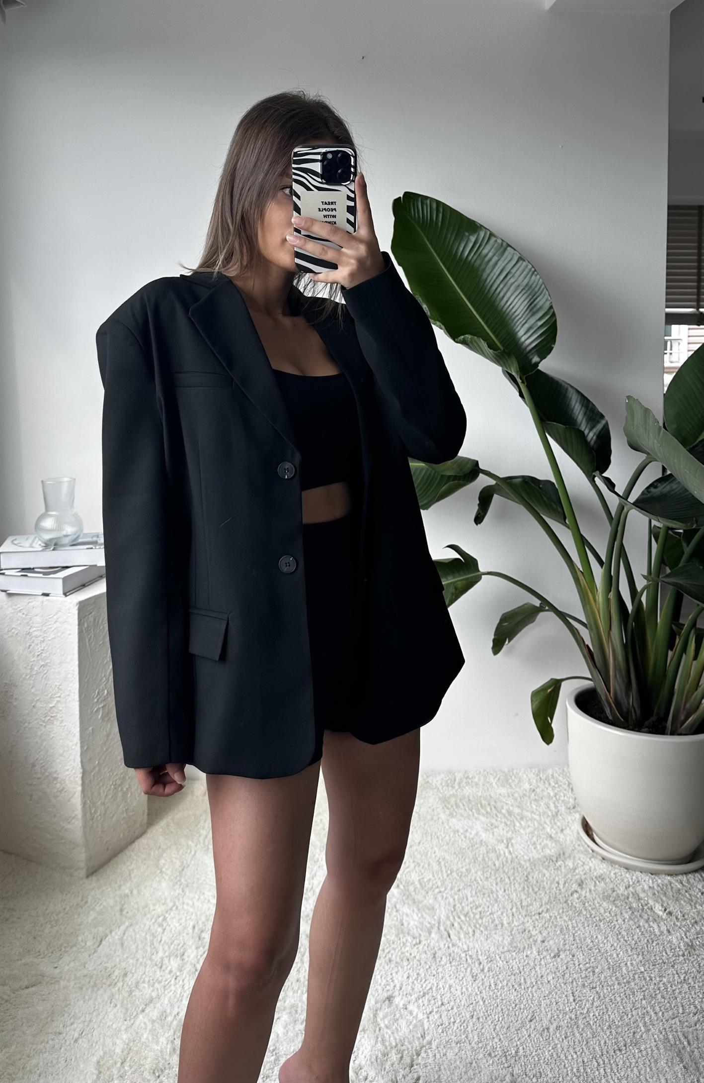Rebecca Siyah Oversize Blazer Ceket