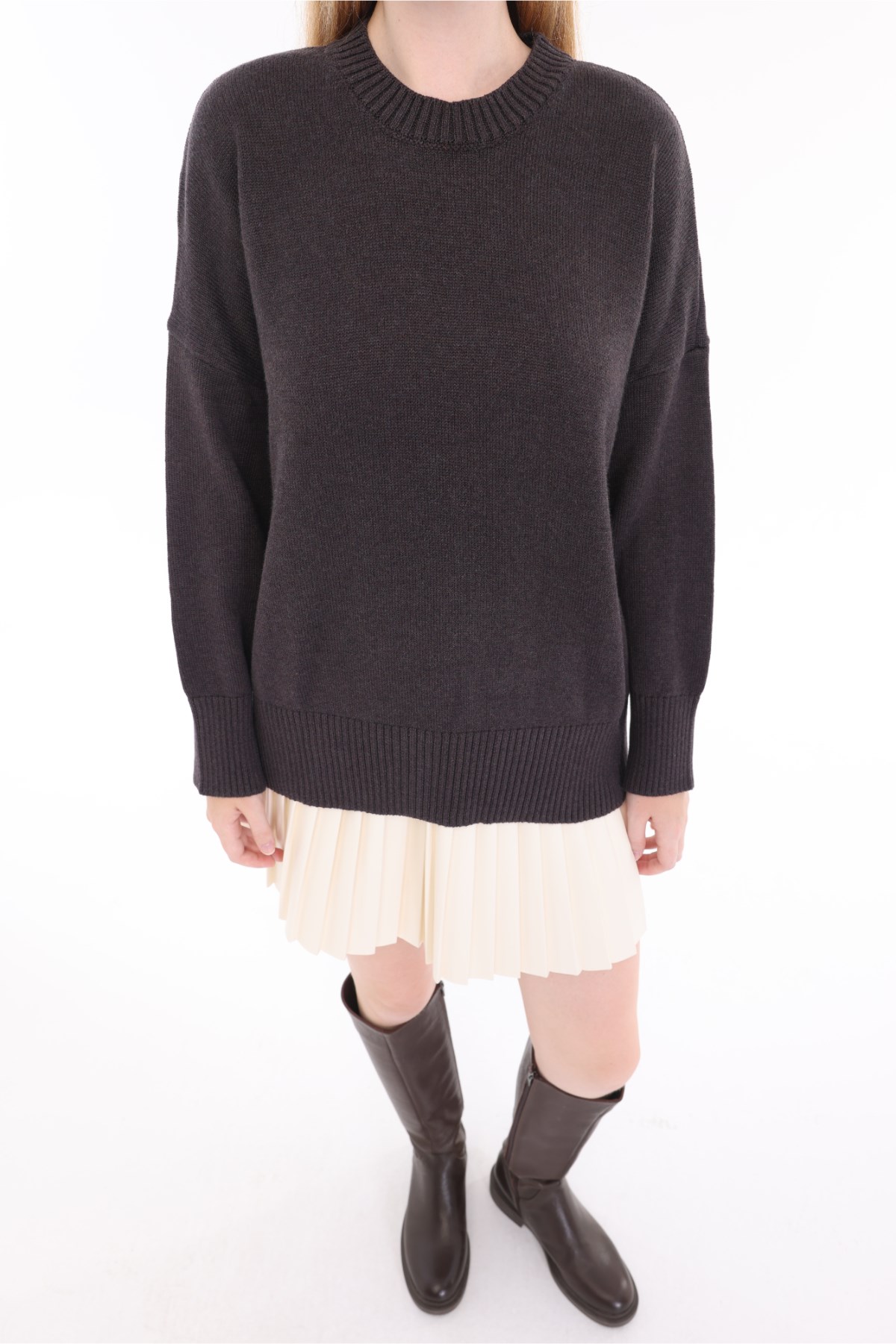 Kadın %100 Pamuk Oversize Düz Örgü Düşük Omuz Bisiklet Yaka Triko Kazak TRIST-6168