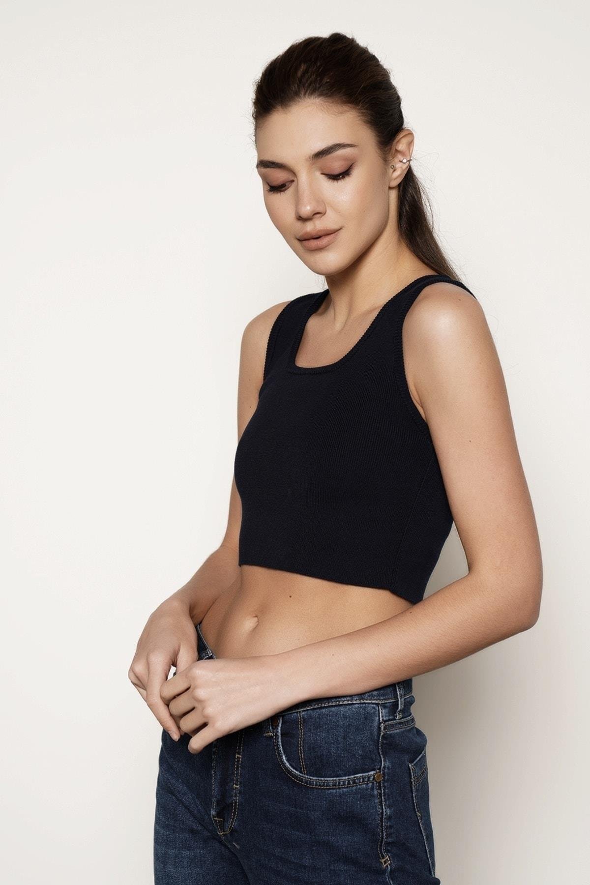 Sıyah %100 Organik Pamuk Likralı Crop Kare Yaka Triko Atlet Örme Bluz