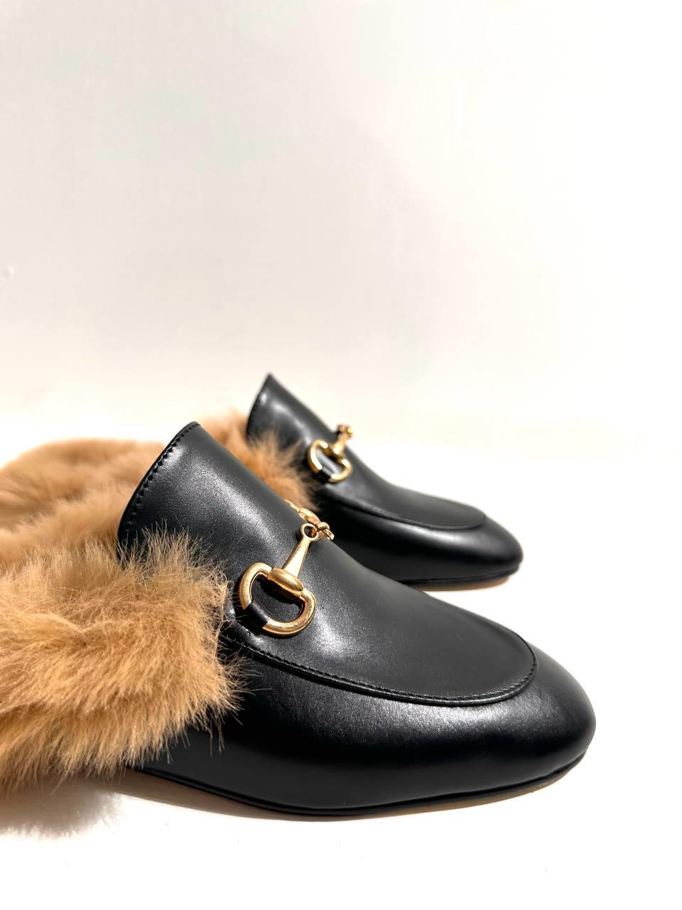 046-805 Siyah Cilt İçi Kürklü Kadın Terlik