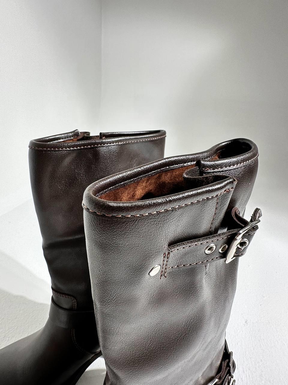 3002 Acı KahveTokalı Kadın Çizme