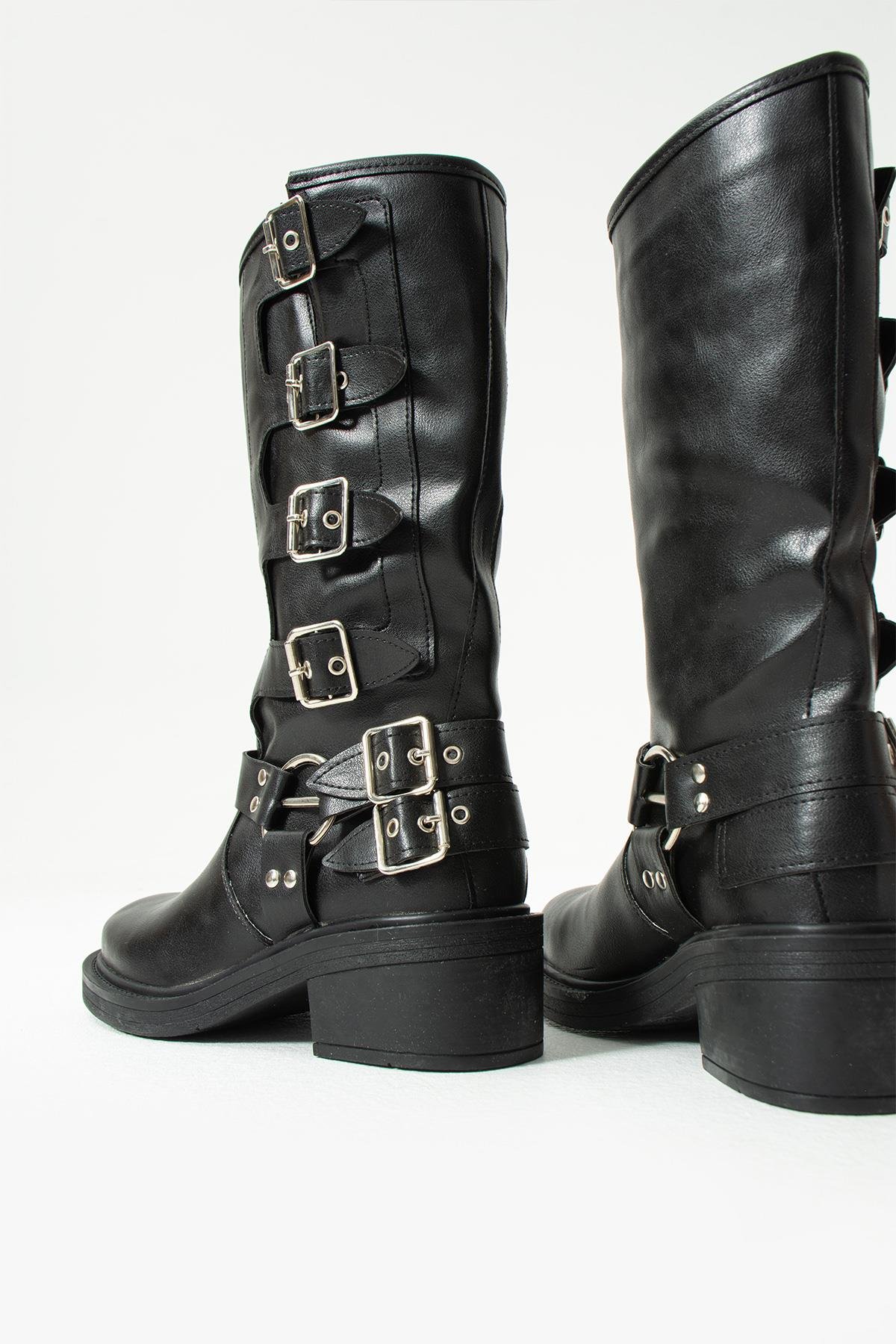 3003 Siyah Kemerli Kadın Çizme 