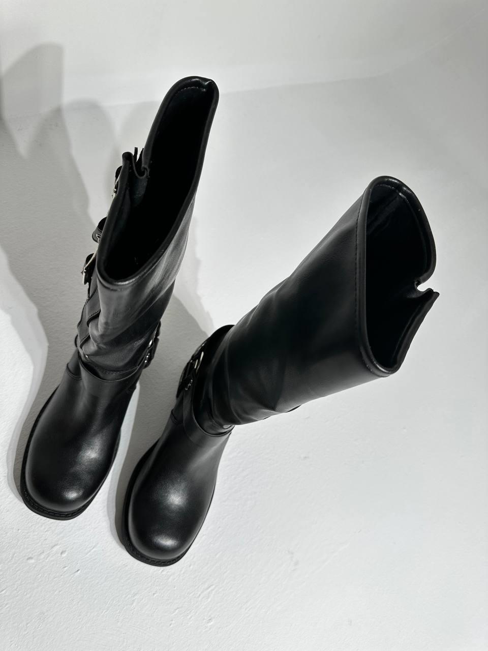 3003 Siyah Kemerli Kadın Çizme 