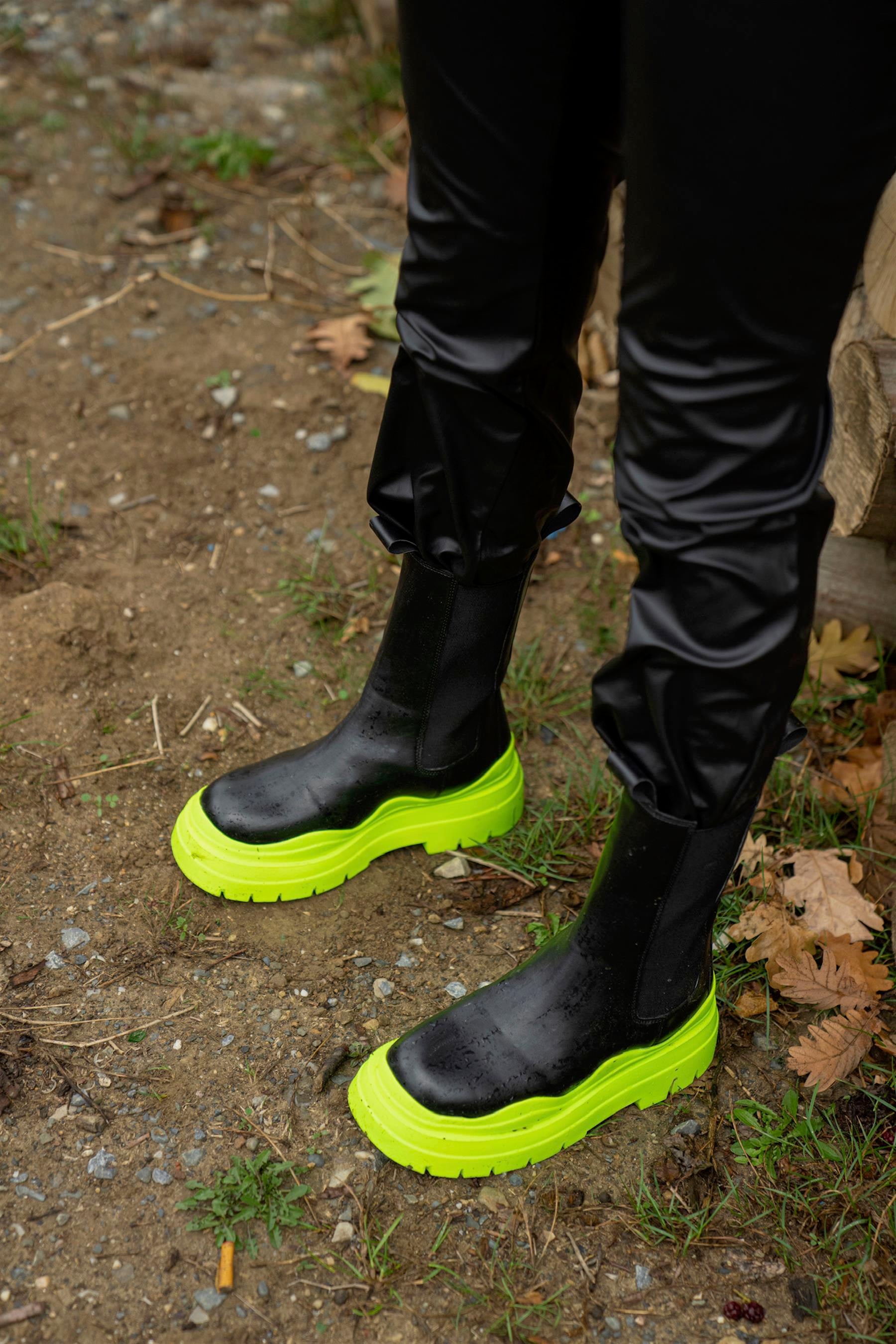 301 Neon Yeşil Cilt