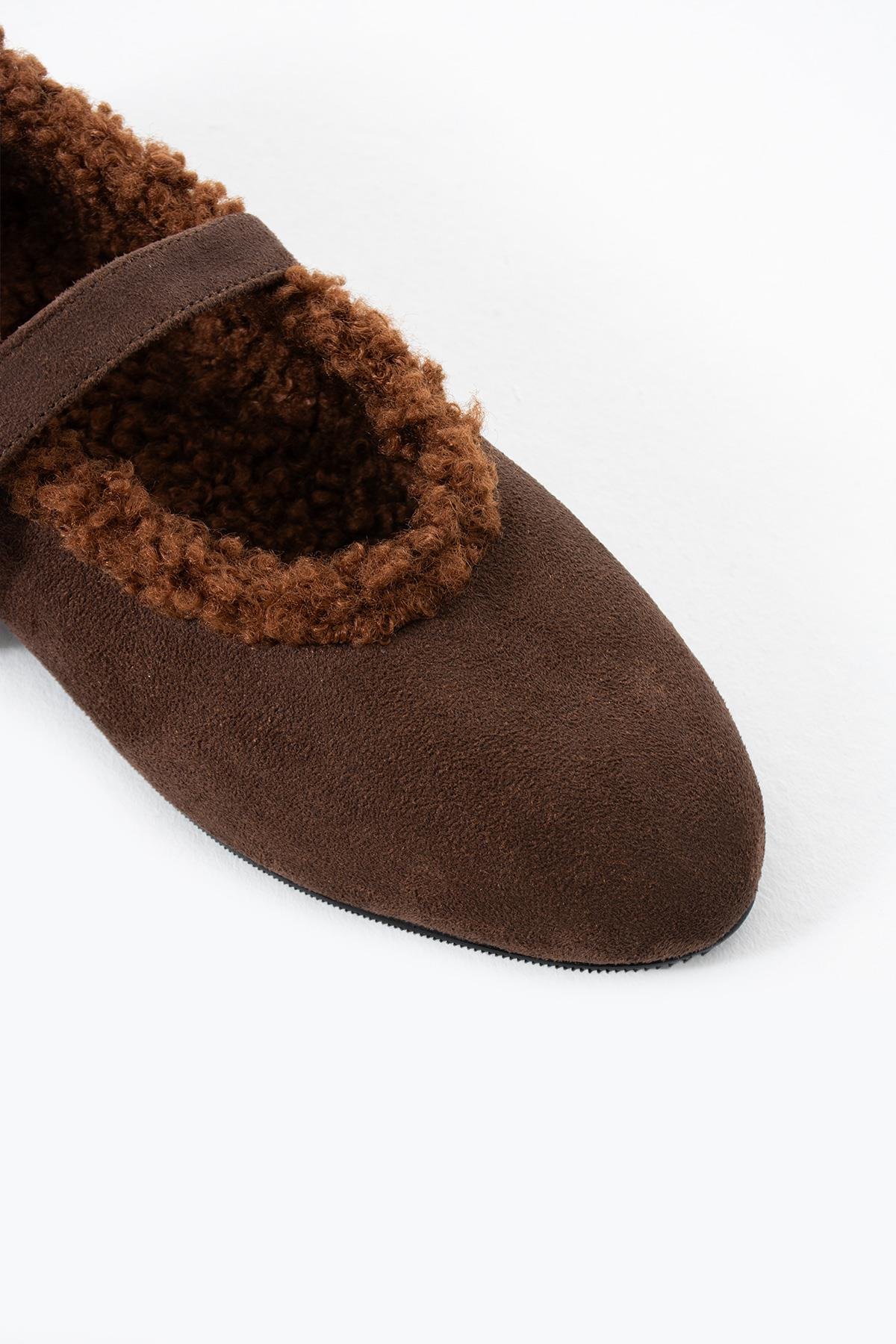 Acıkahve Süet İçi Kürklü Basic Babet