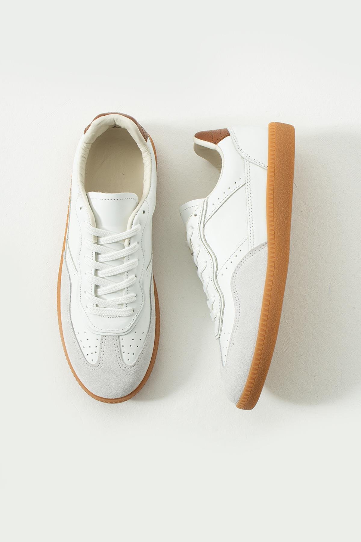 Bağcıklı Gerçek Deri Süet Kadın Spor Ayakkabı Beyaz