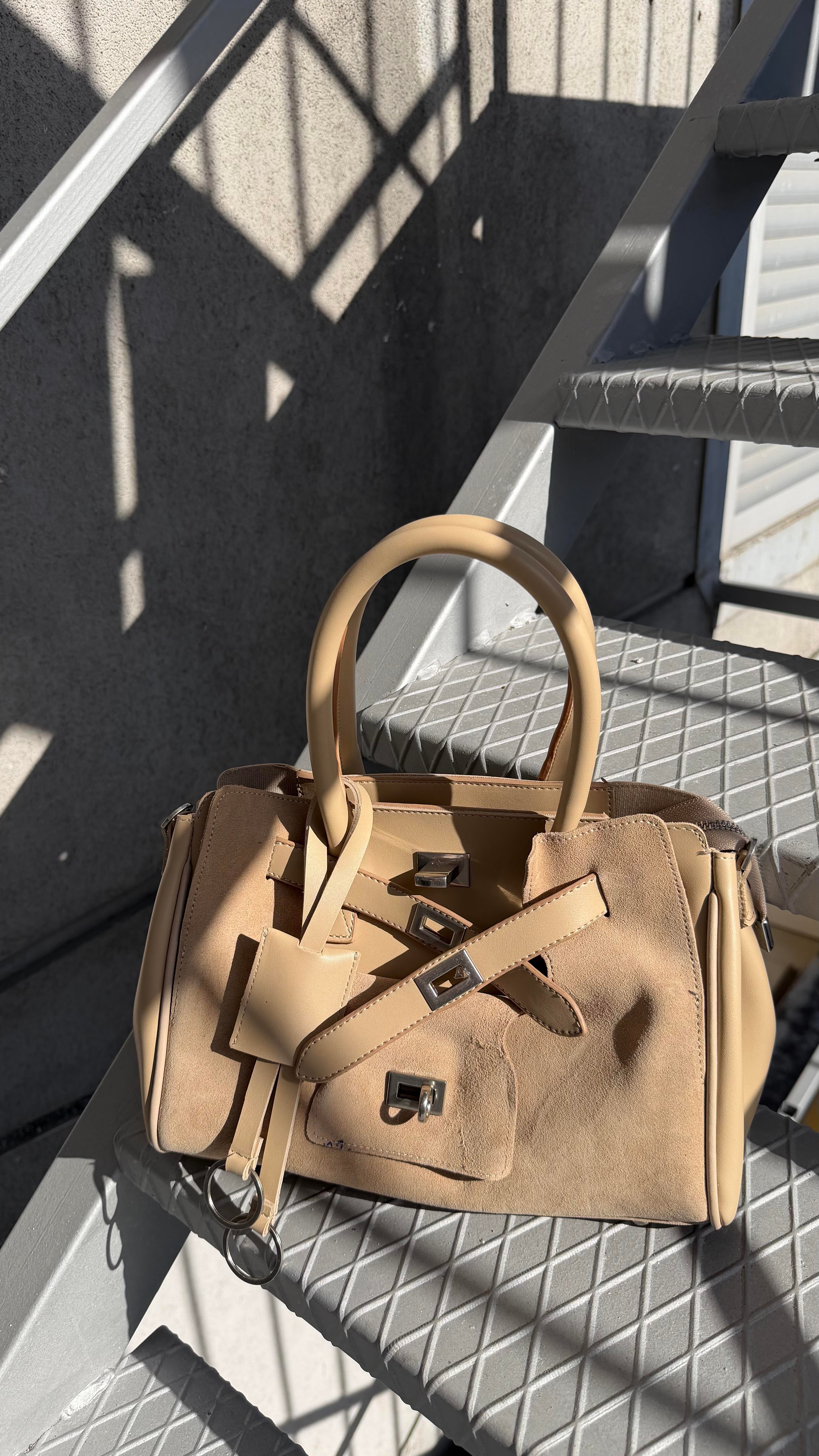 Bej Gabriel Cilt Silver Aksesuarlı Çanta 