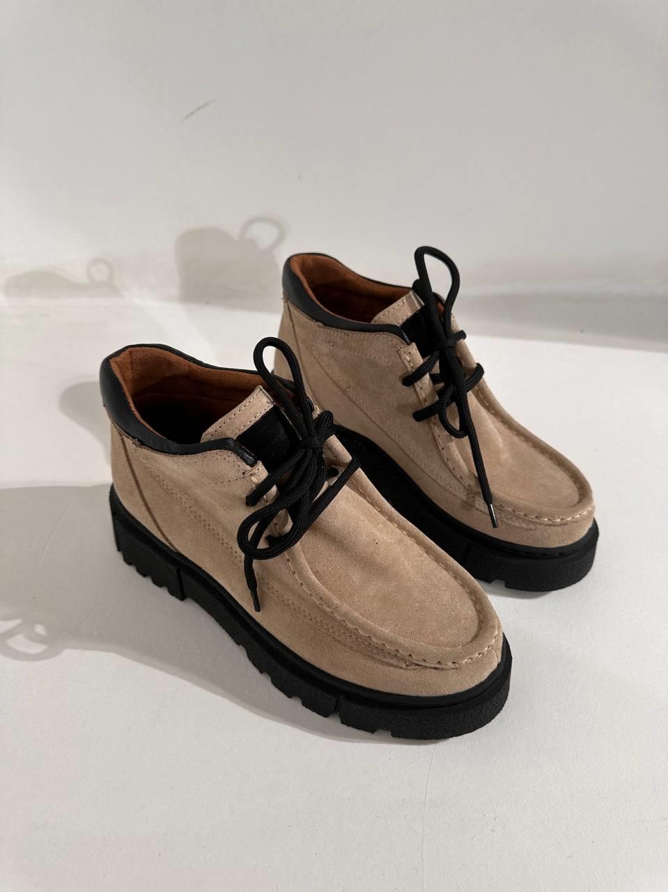 Berlin Bej Süet Bağcıklı Kadın  Bot 