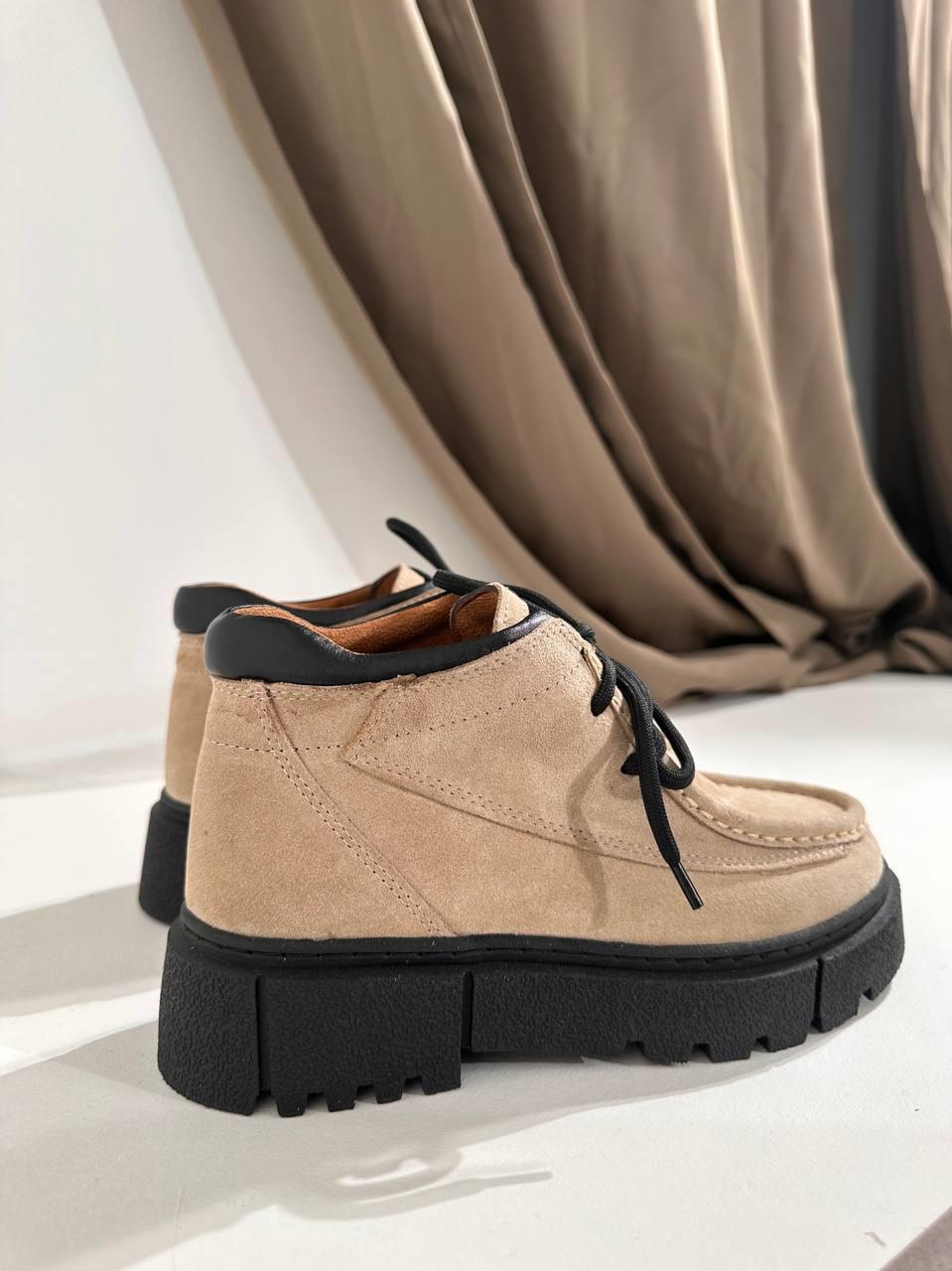 Berlin Bej Süet Bağcıklı Kadın  Bot 