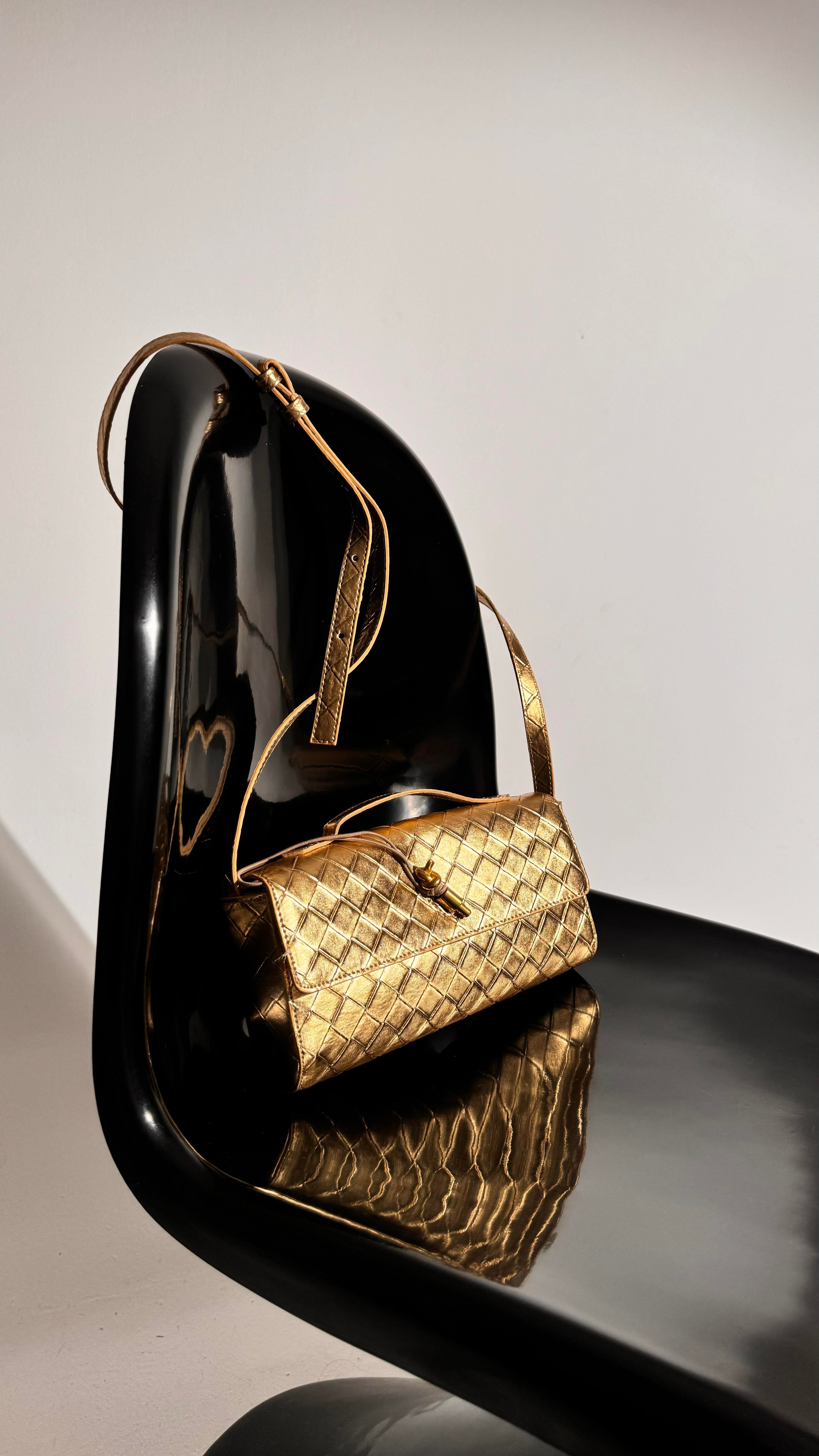 Bonetta Gold Baklava Desenli Gold Pimli Çanta