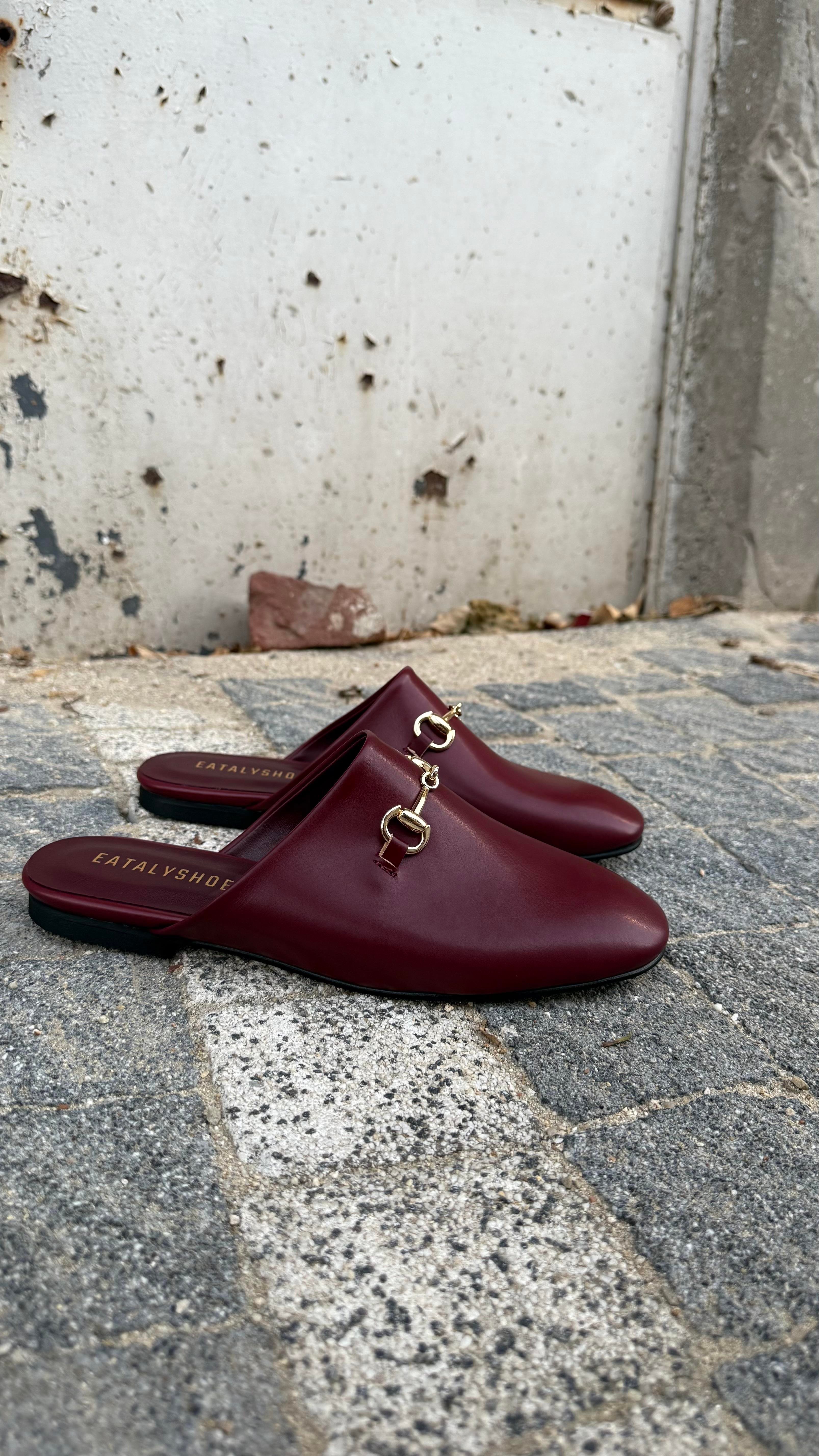 Bordo Cilt Tokalı Düz Model Terlik