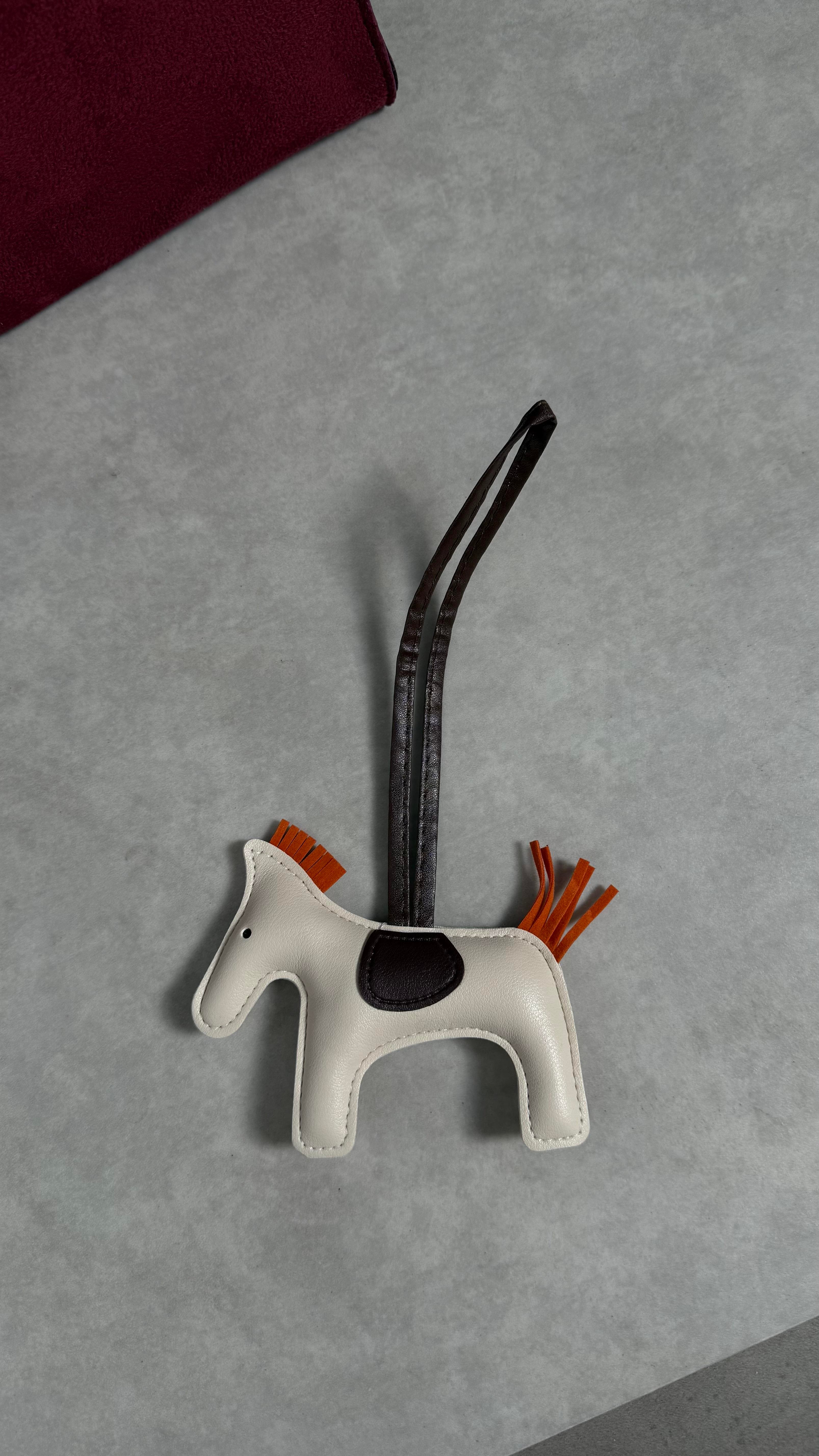 Charm Aksesuar Bej Kahve