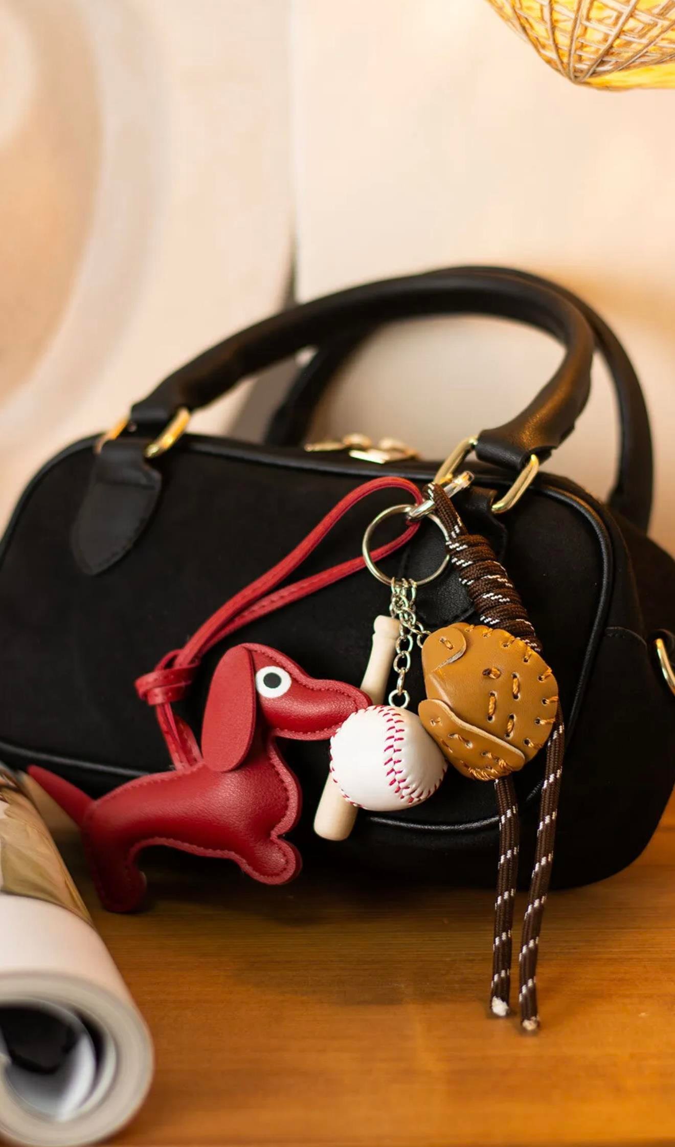 Charm Aksesuar Kımızı Köpek Çoklu Anahtarlık