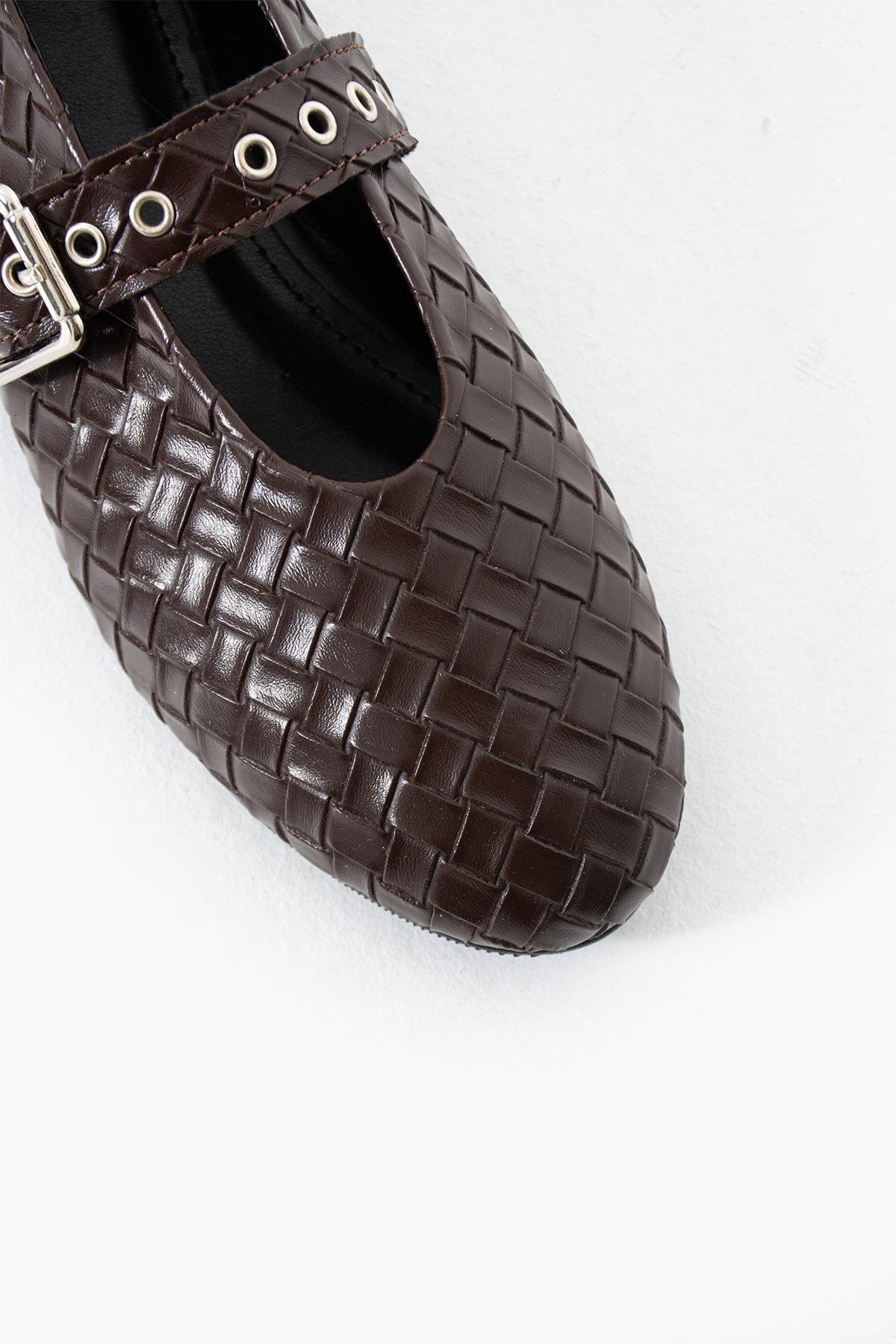 Elise Acıkahve Gümüş Toka Detaylı Örgü Kadın Babet