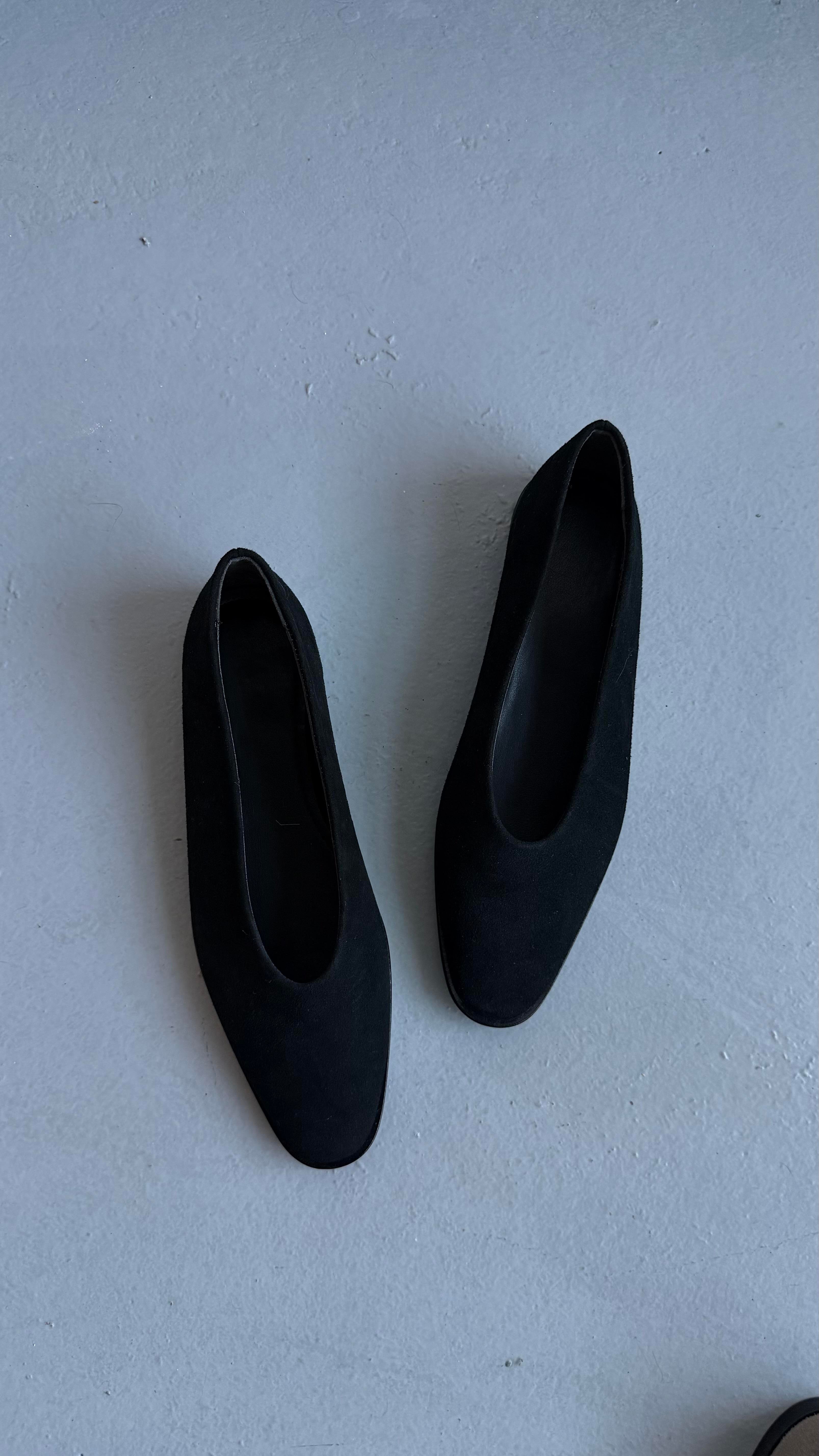 Ella Siyah Süet Kadın Babet Ayakkabı