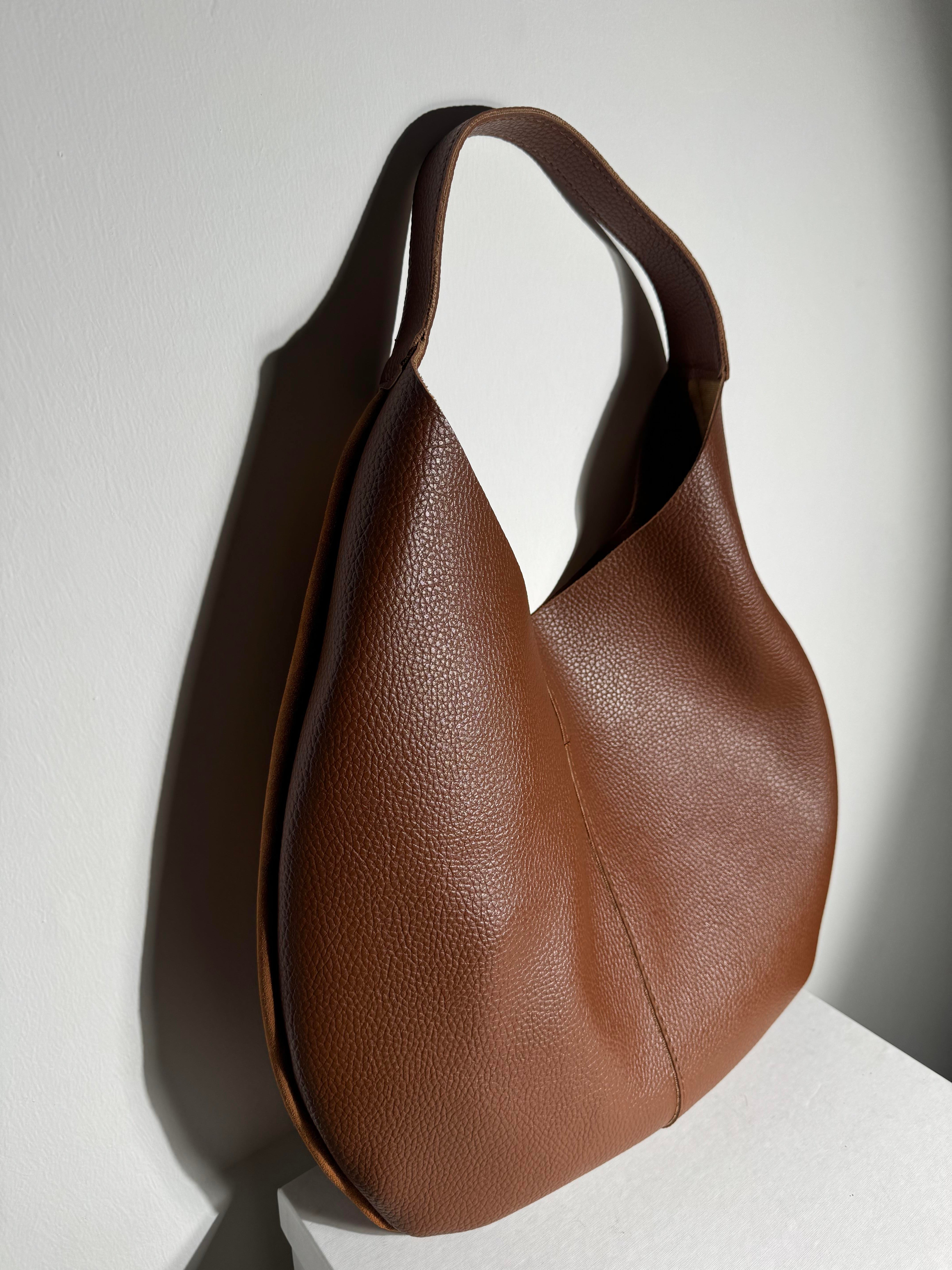 Felci Taba Yuvarlak Yavru Detaylı Çanta